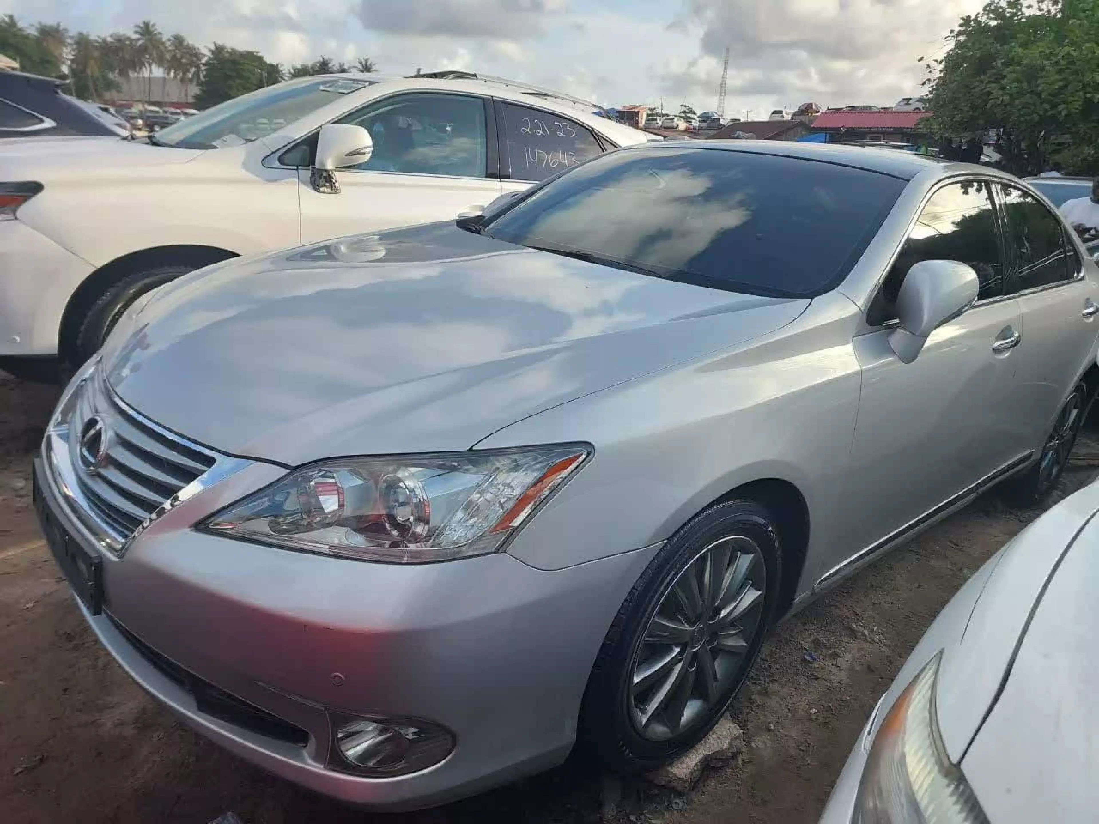 Lexus ES 350 - 2011