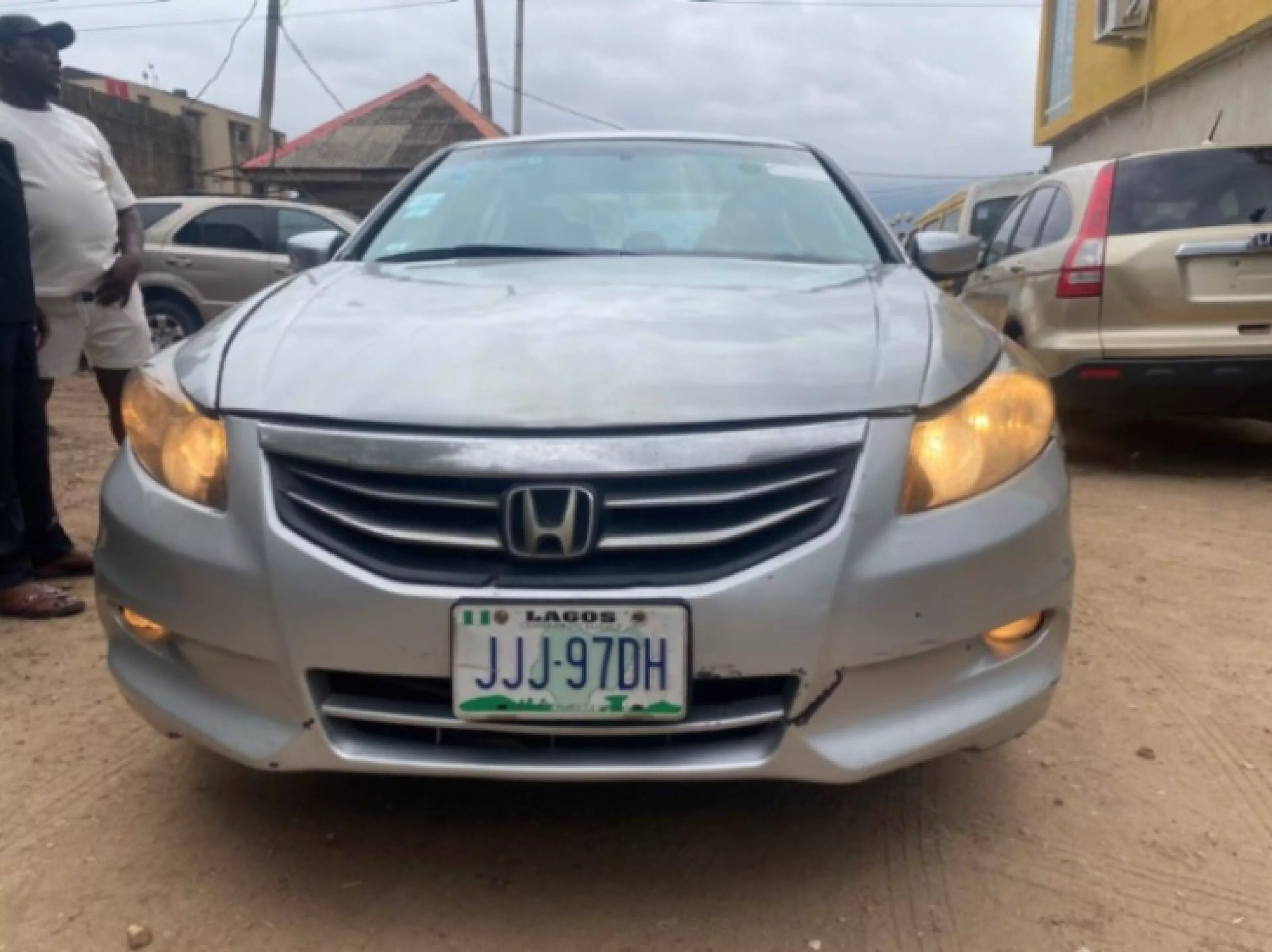 Honda Accord - 2011