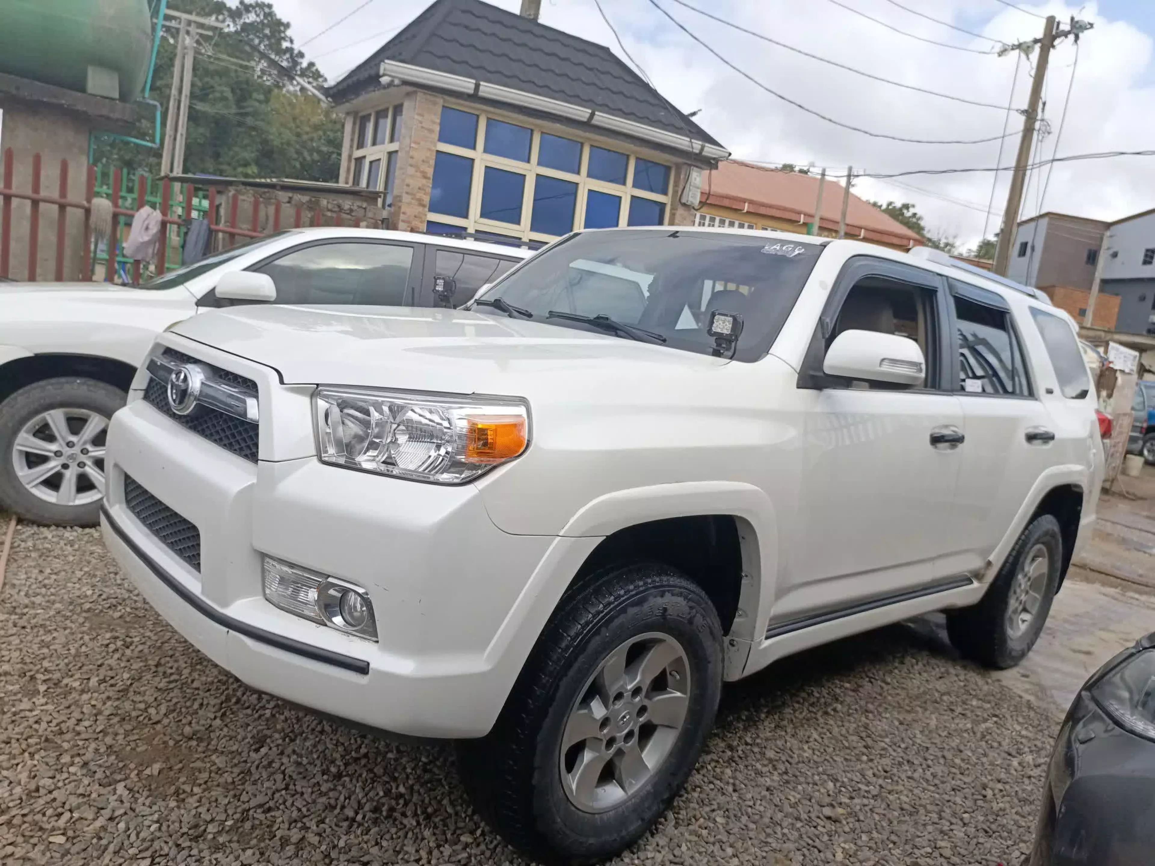 Toyota 4-Runner - 2010