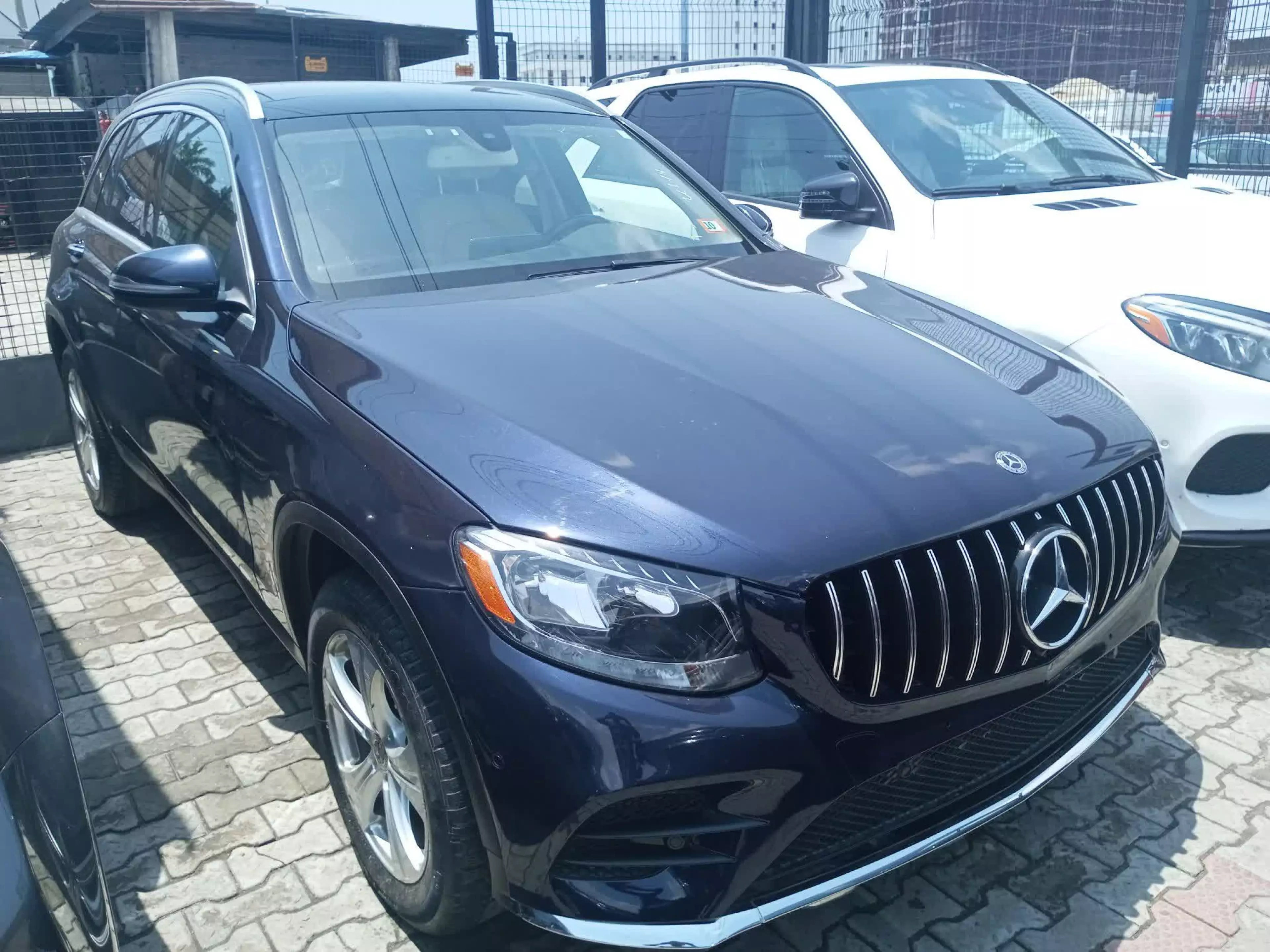 Mercedes-Benz GLC 300 - 2018