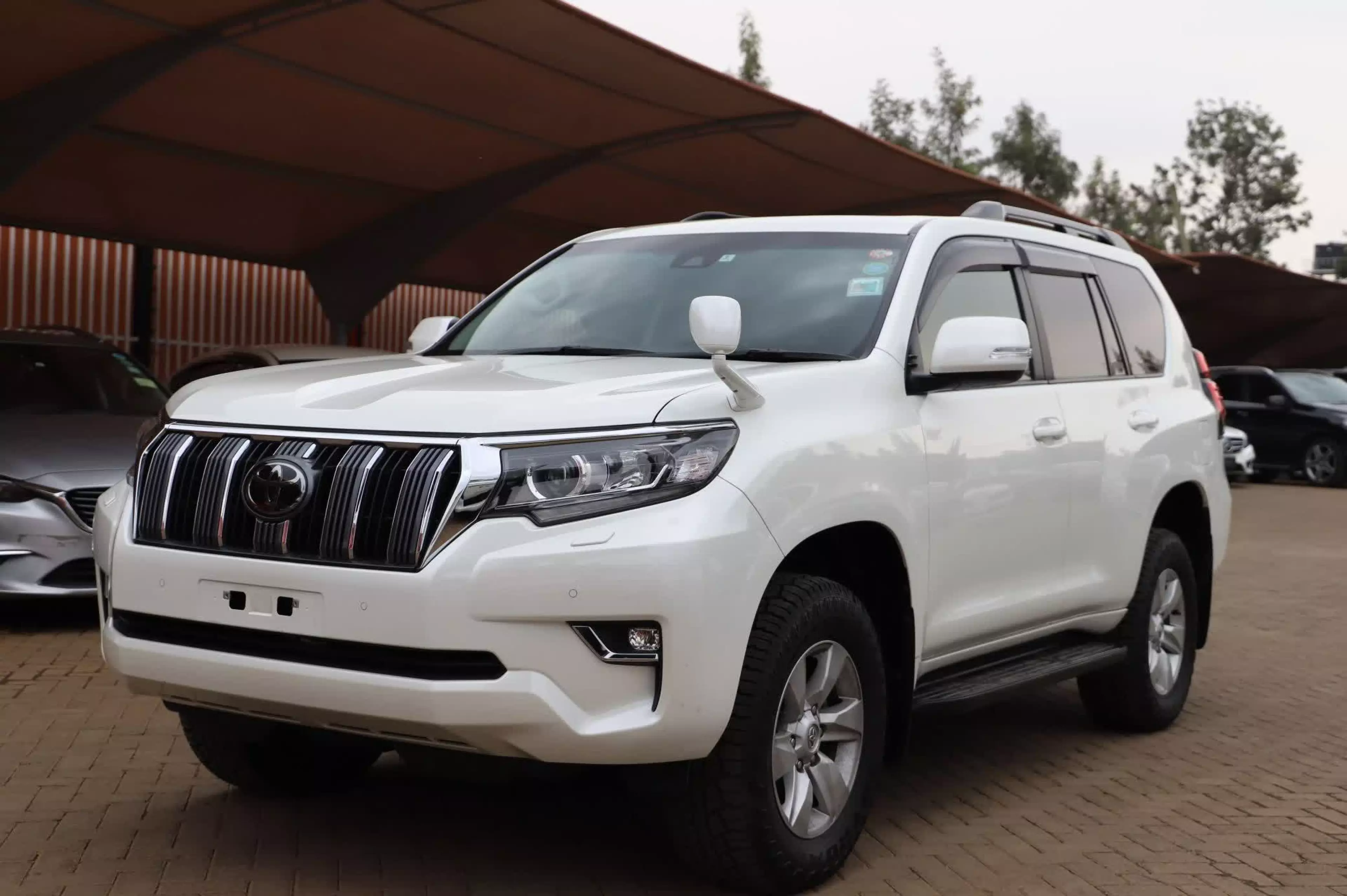 Toyota Landcruiser prado TX - 2016