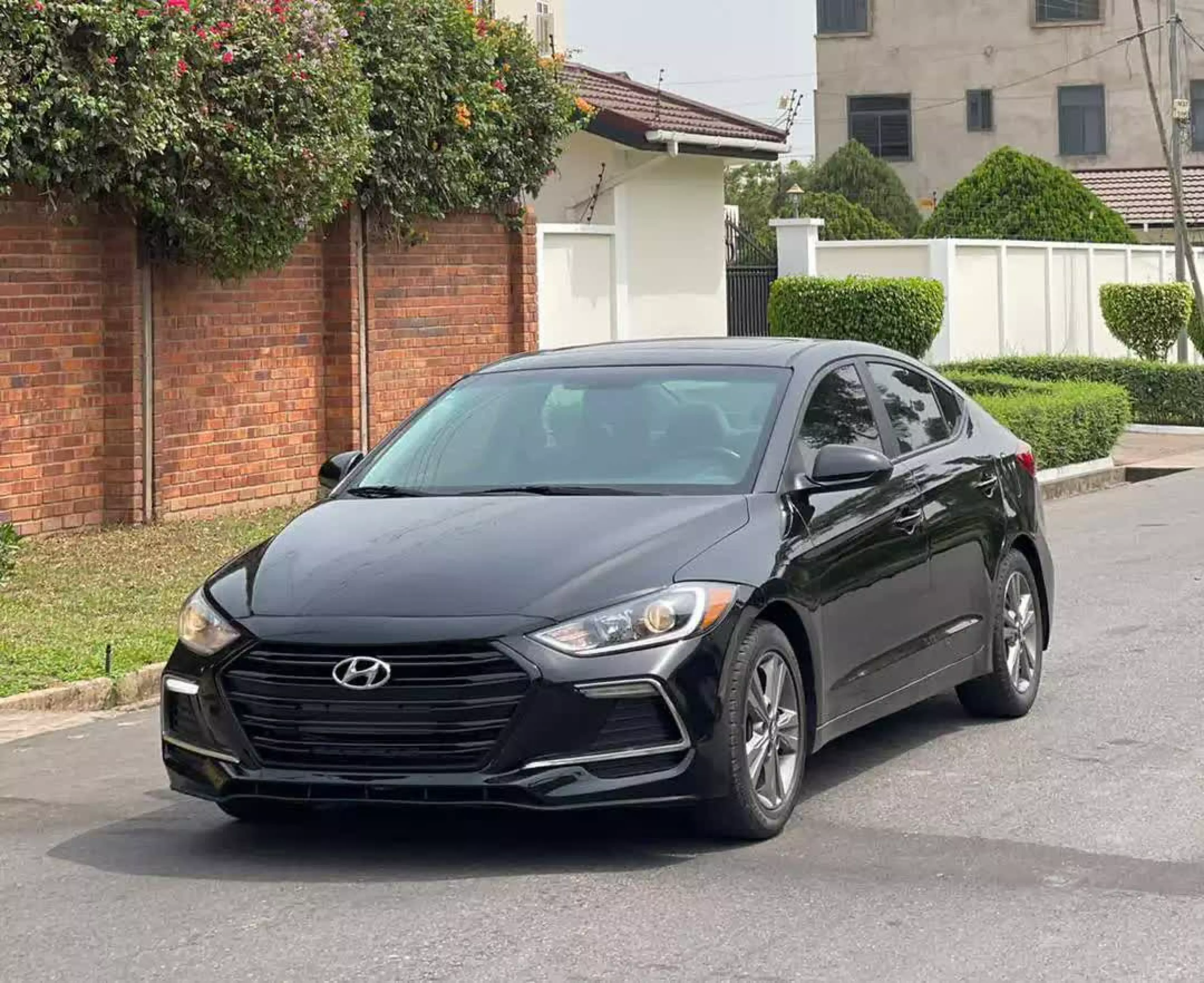 Hyundai Elantra - 2018