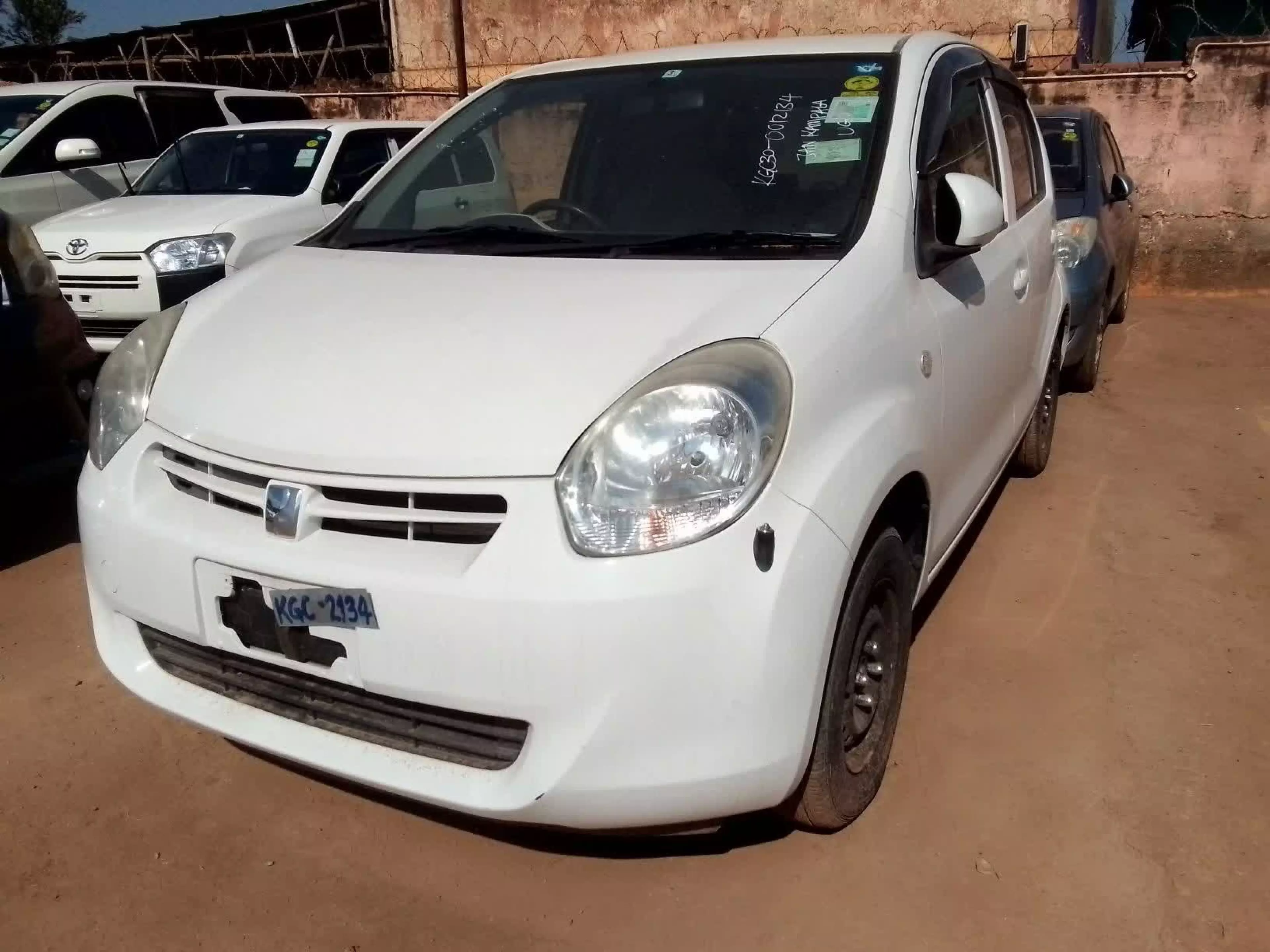 Toyota Passo - 2014
