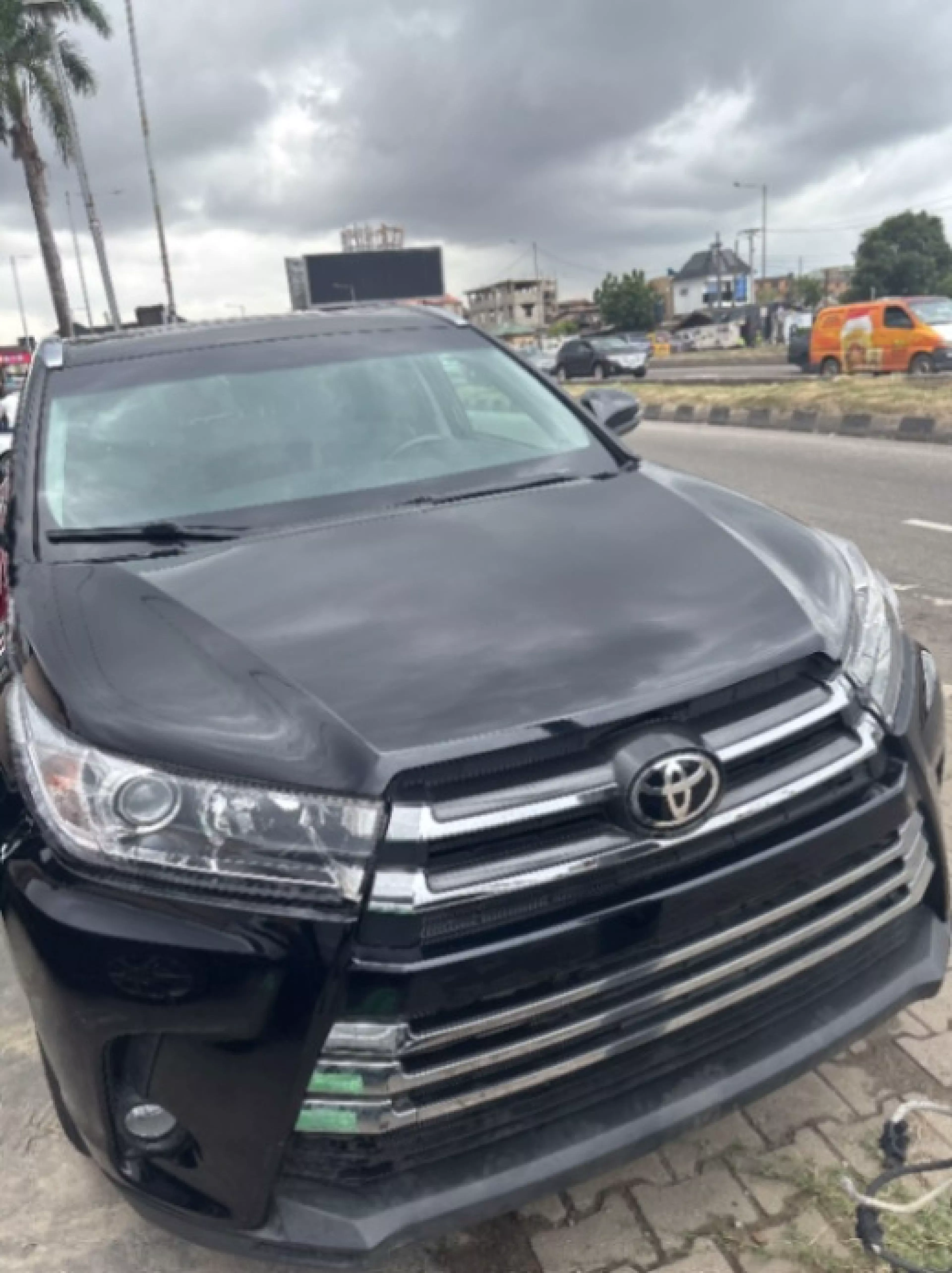 Toyota Highlander - 2015