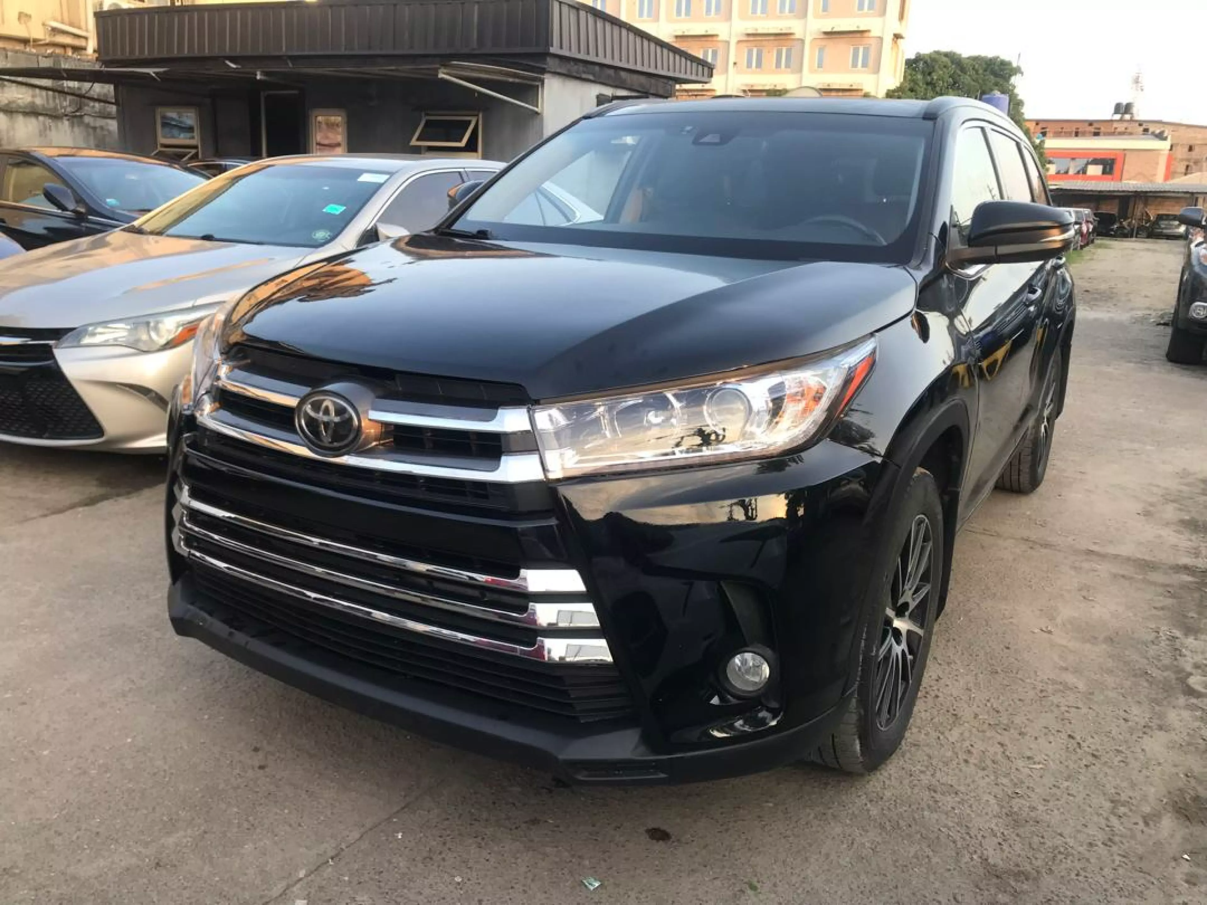 Toyota Highlander - 2016