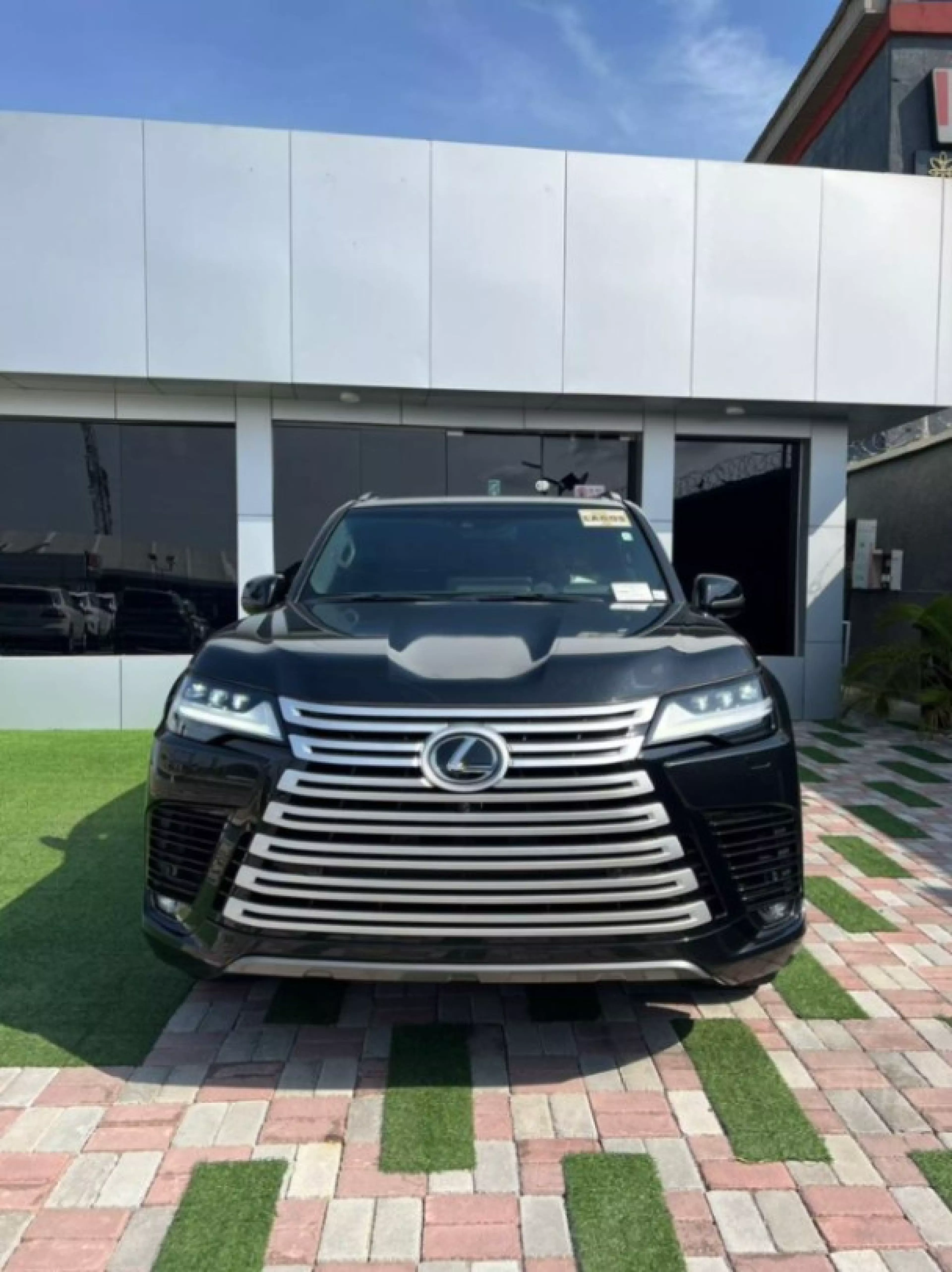 Lexus LX 600 - 2022