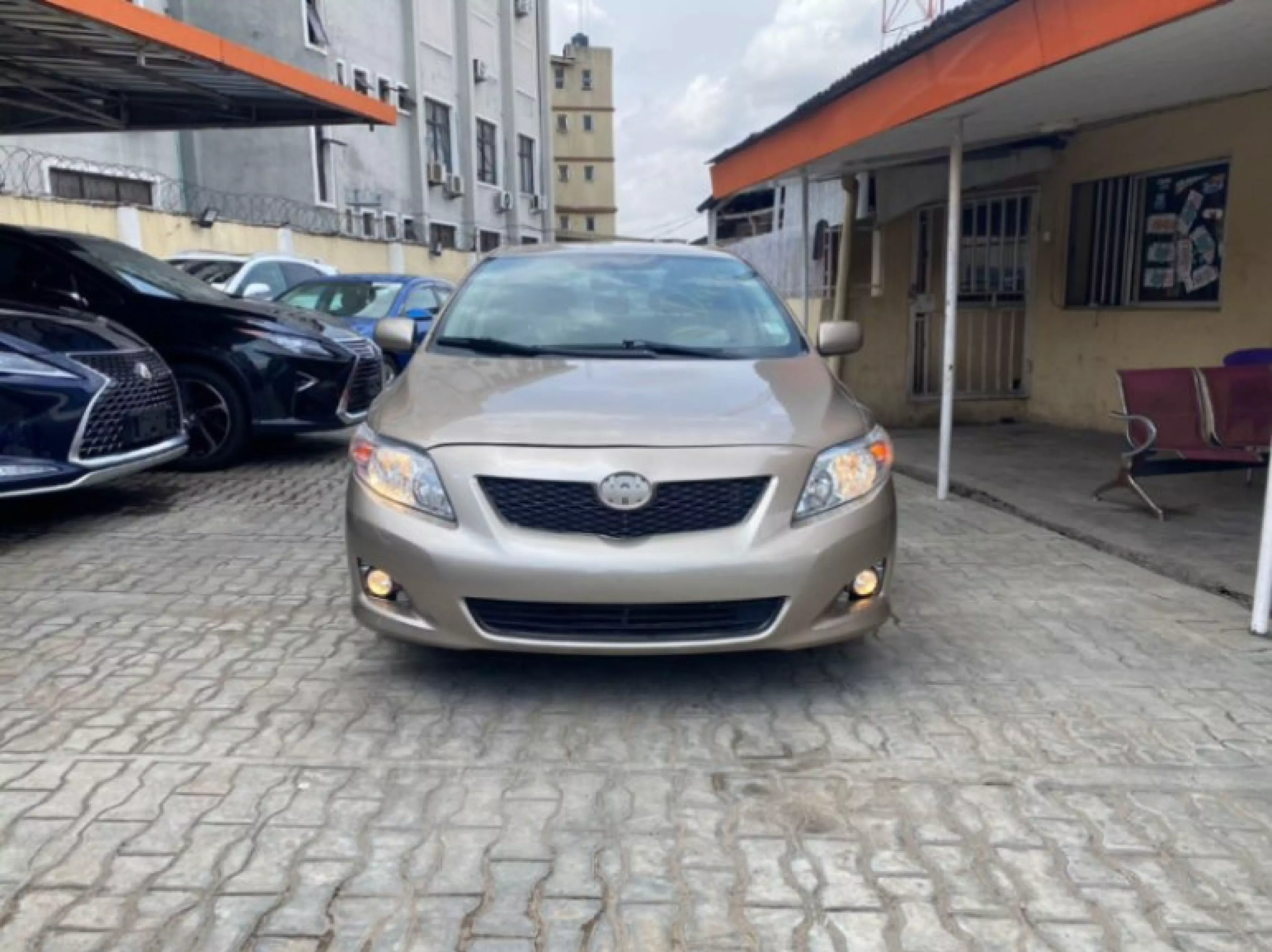 Toyota Corolla - 2010