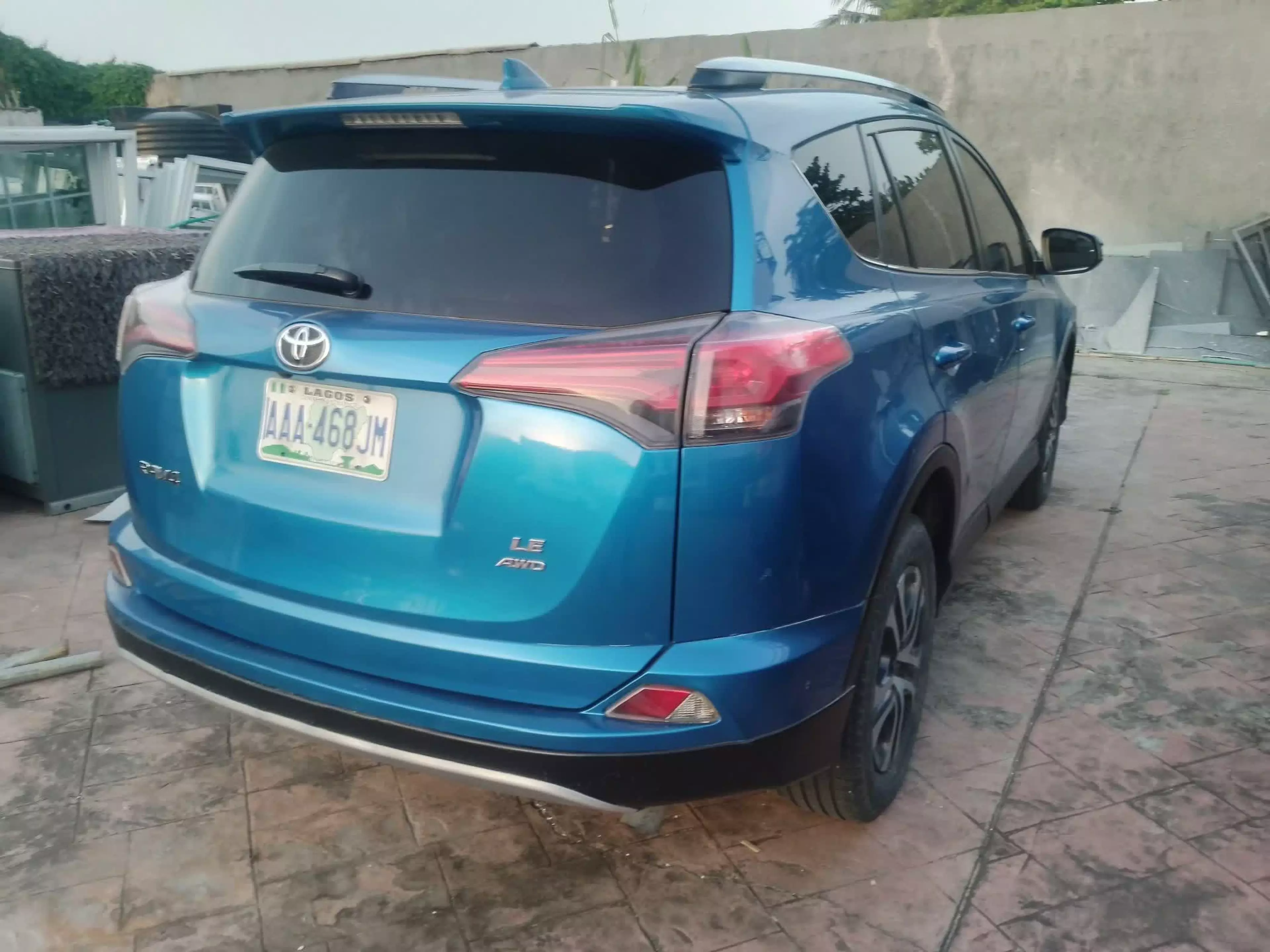 Toyota RAV 4   - 2016