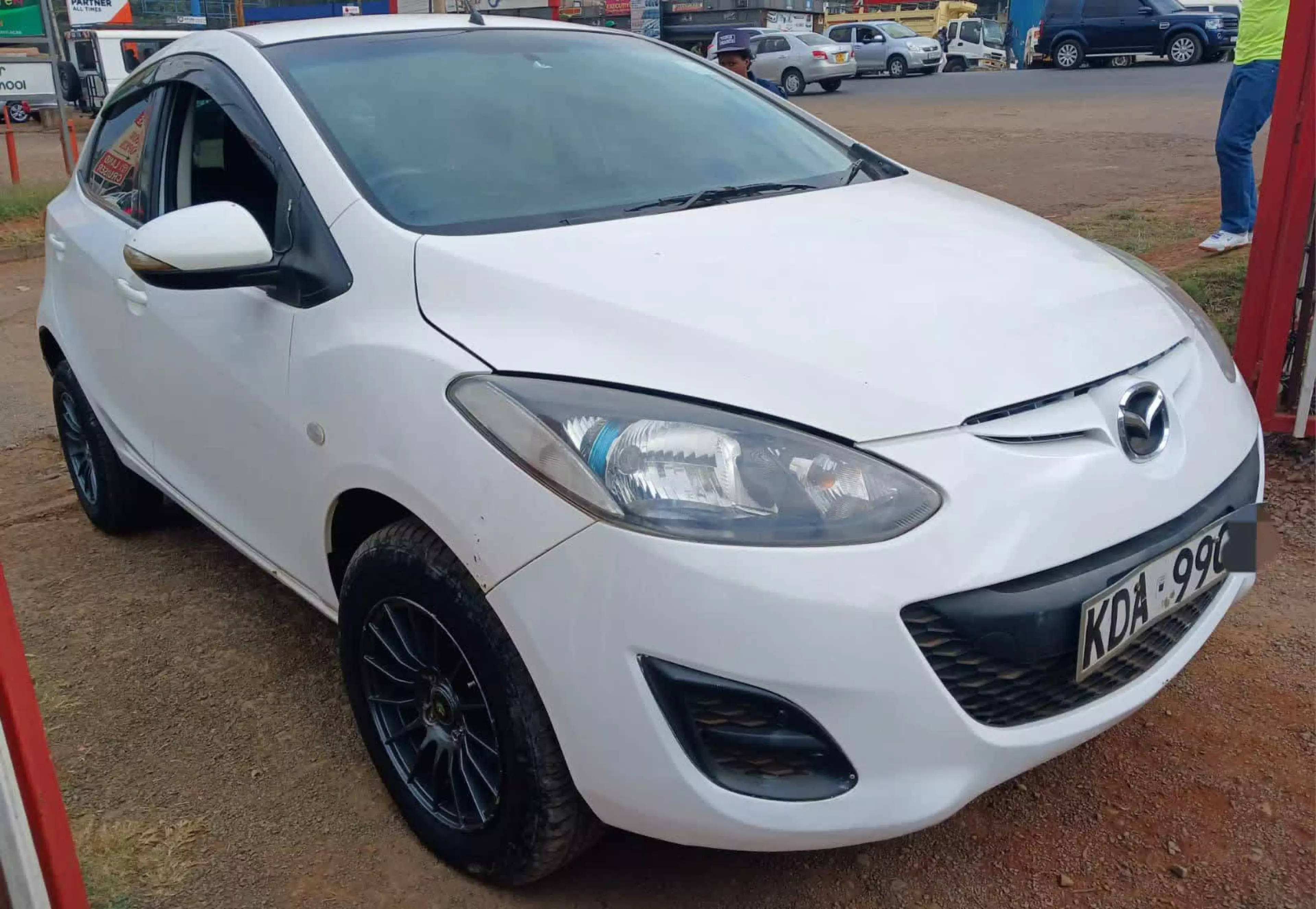 Mazda Demio - 2013