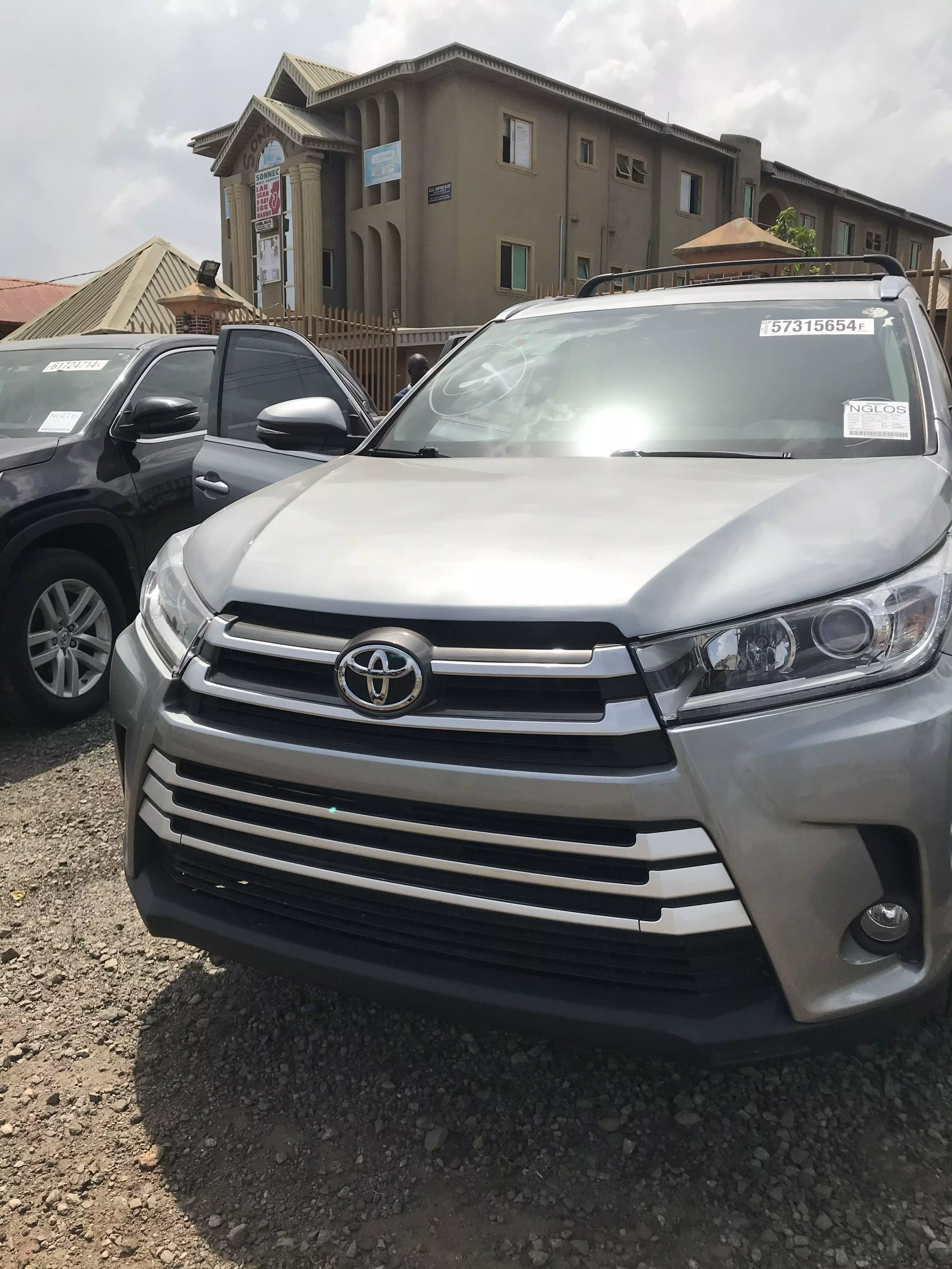 Toyota Highlander - 2015