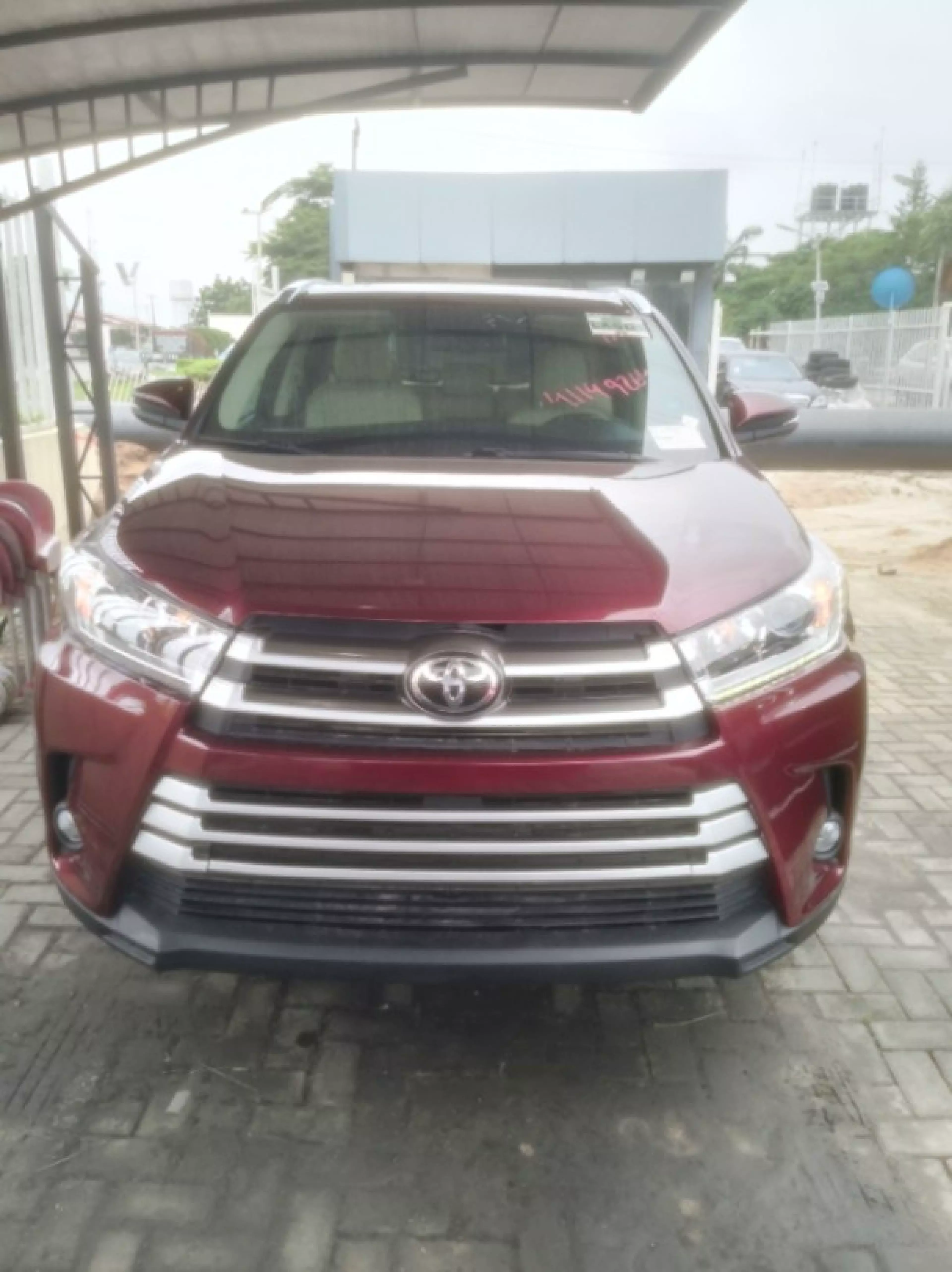 Toyota Highlander - 2016