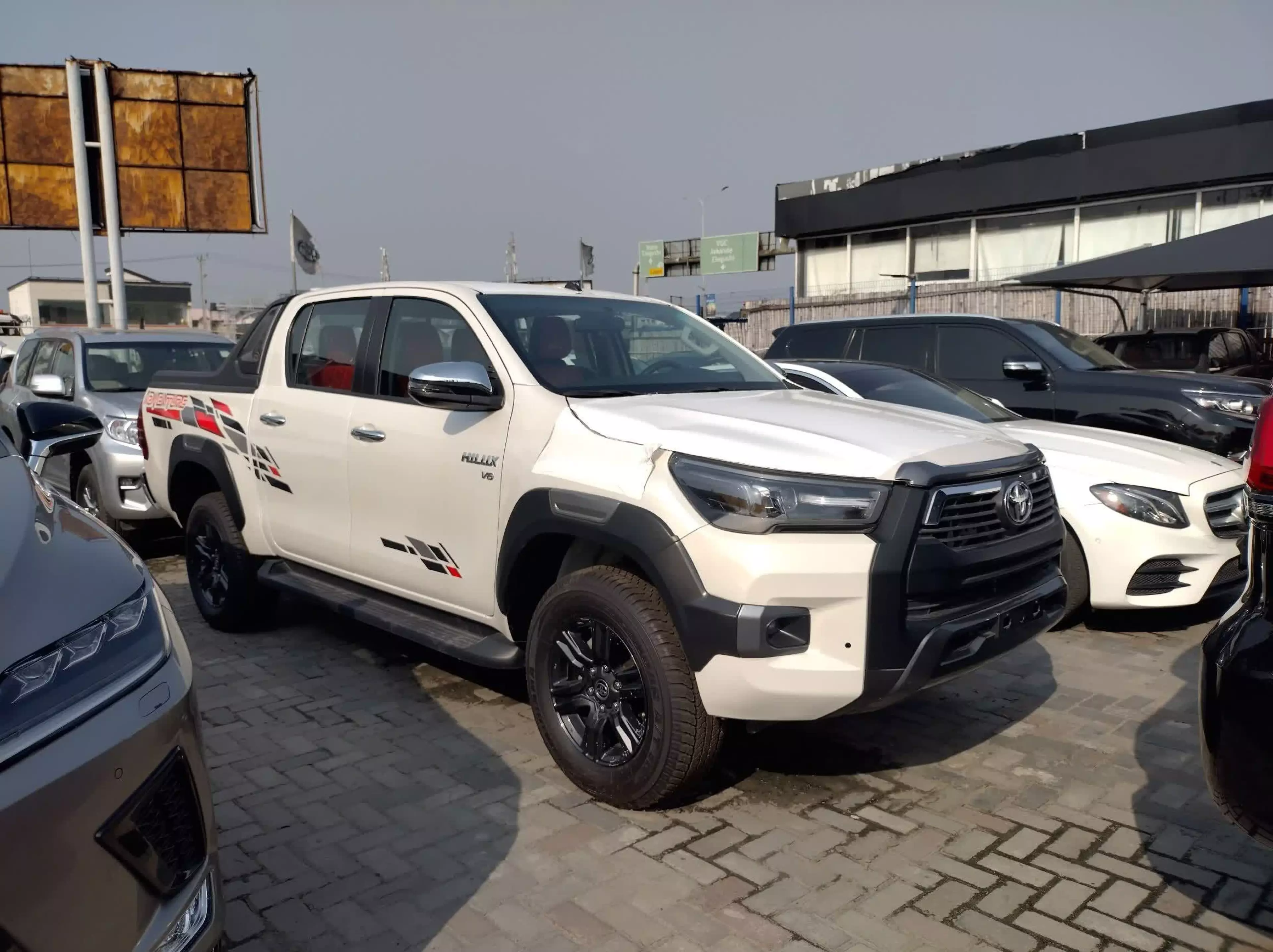 Toyota Hilux - 2022