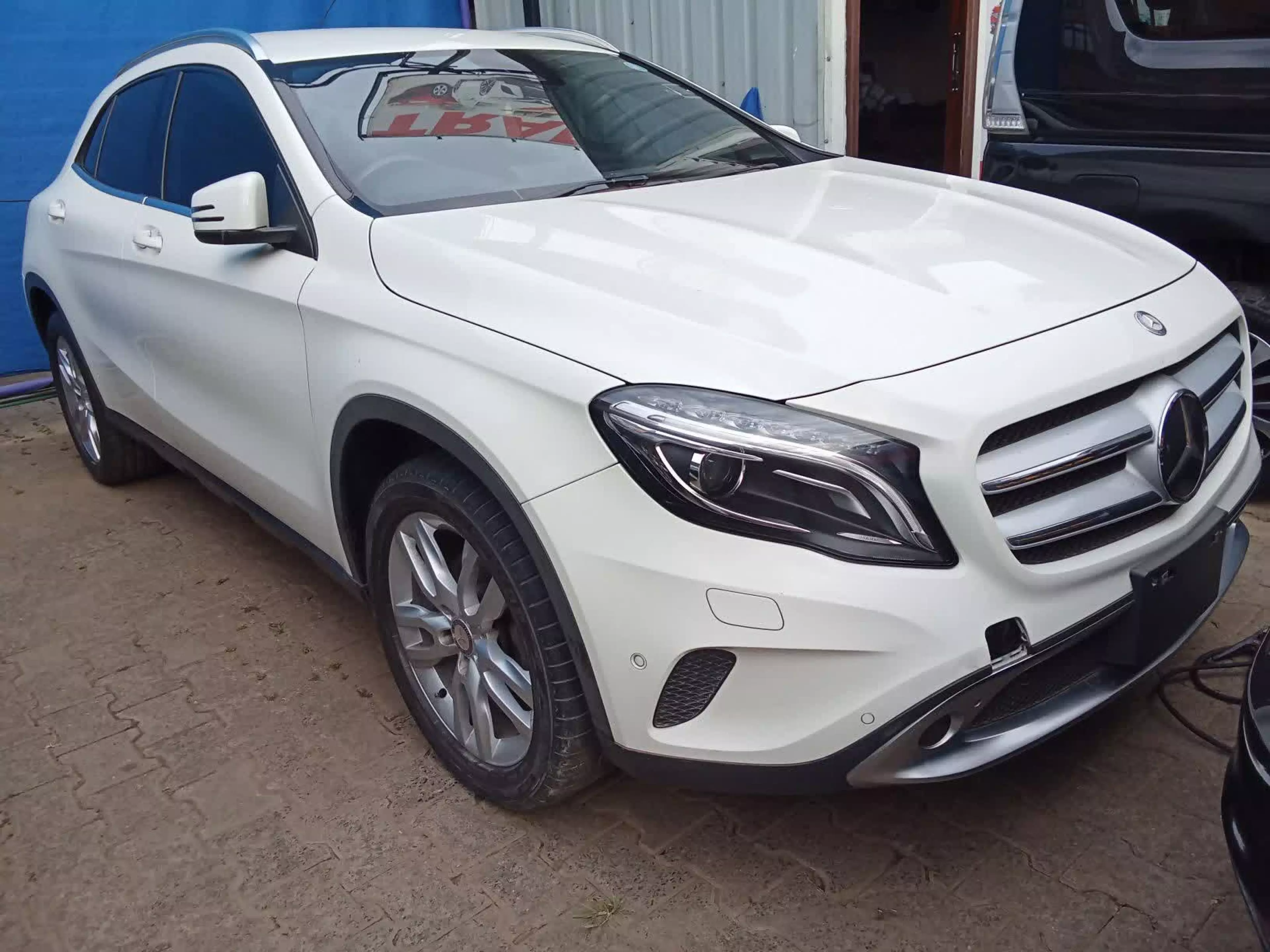 Mercedes-Benz GLA 250 - 2017