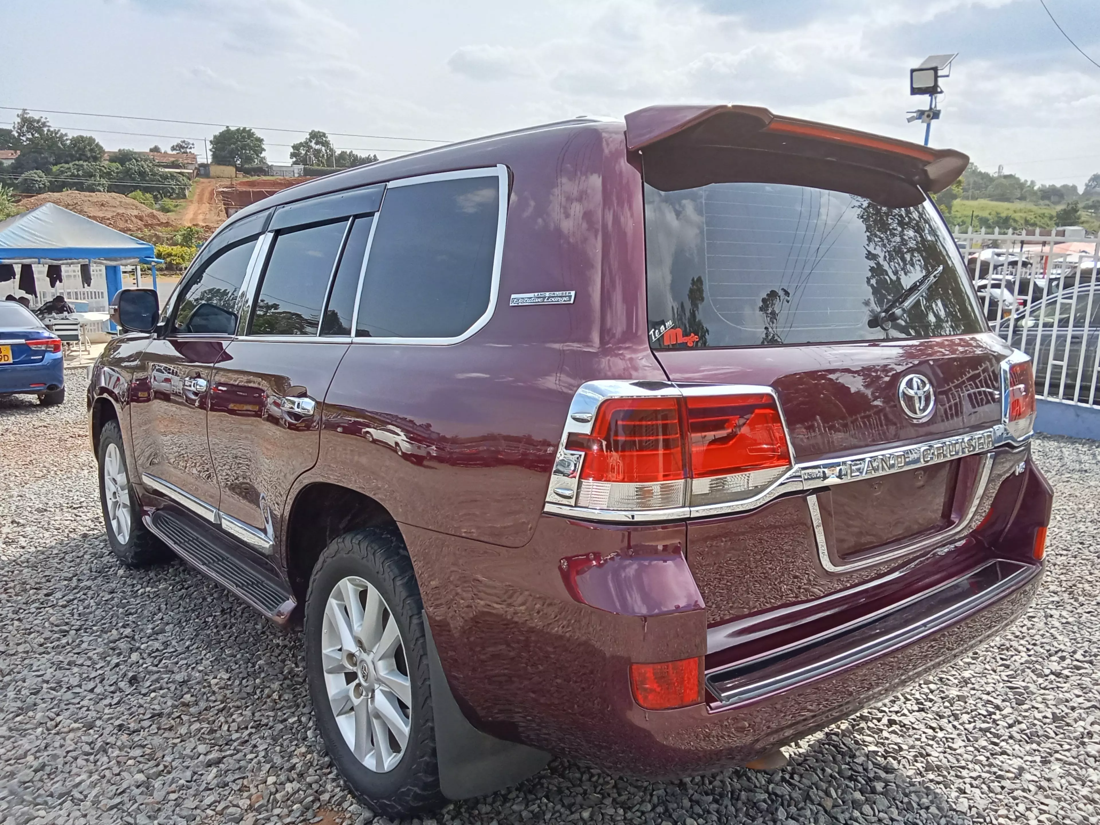 Toyota Landcruiser  V8   - 2013