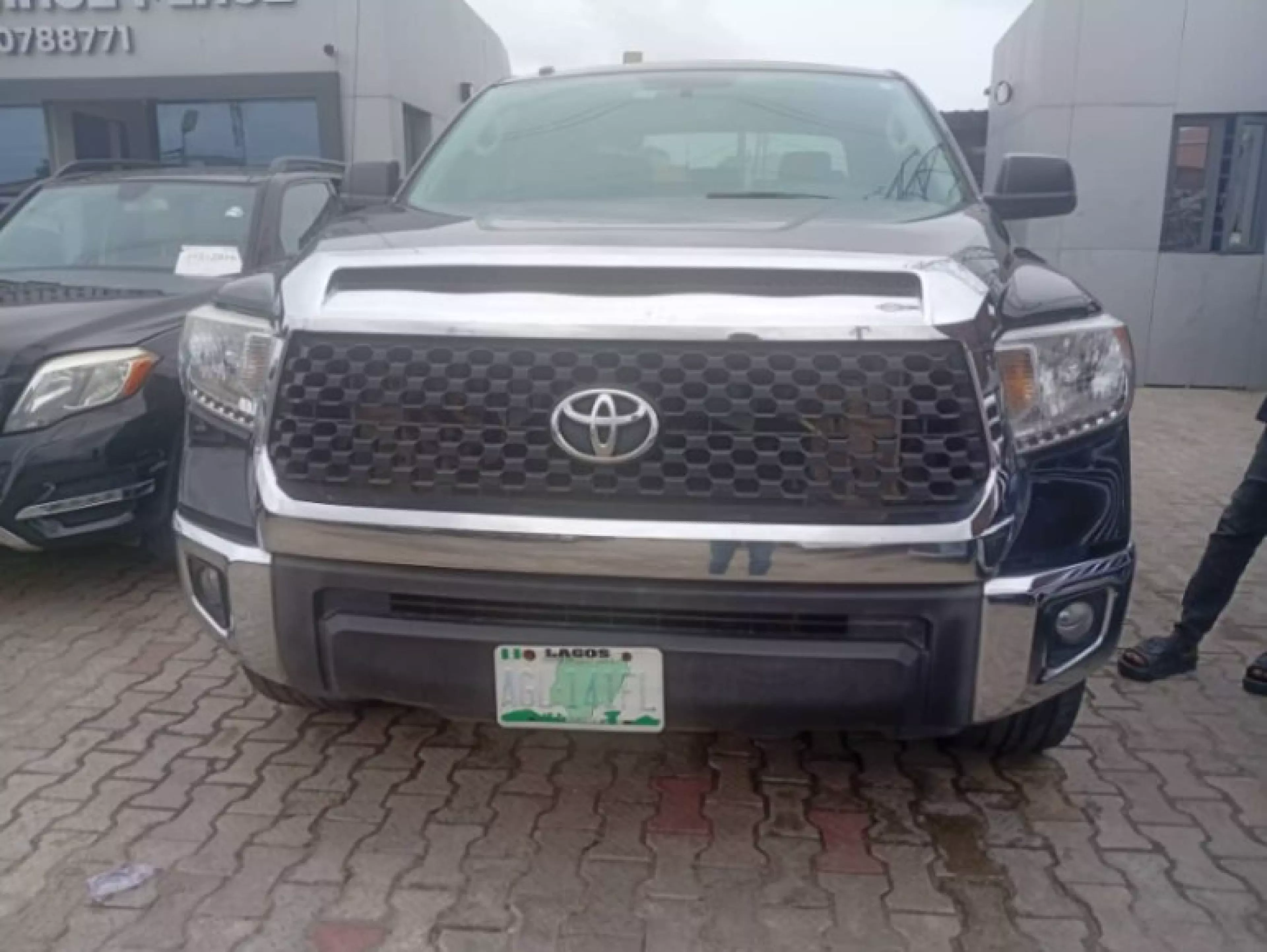 Toyota Tundra - 2013