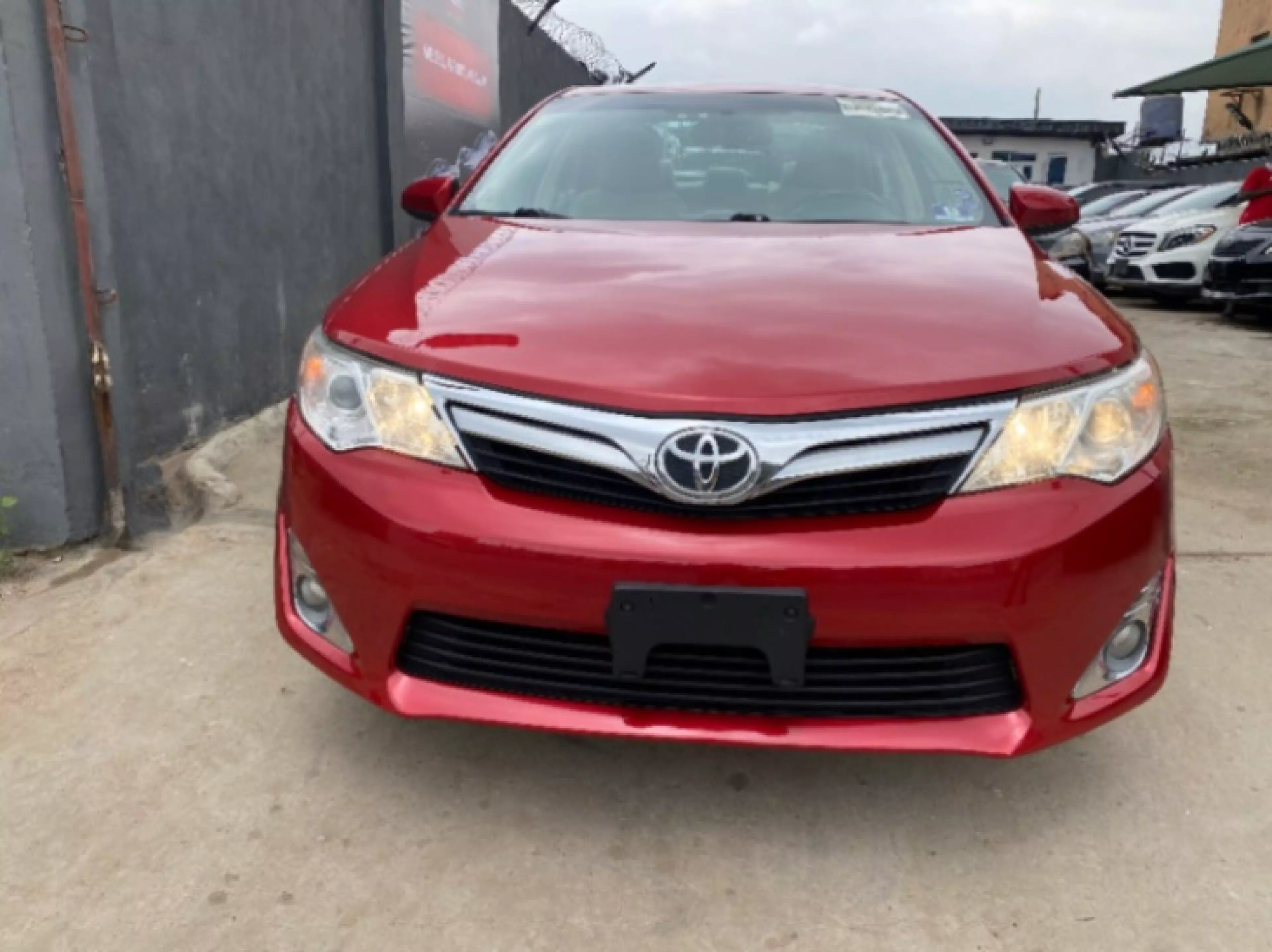 Toyota Camry - 2014
