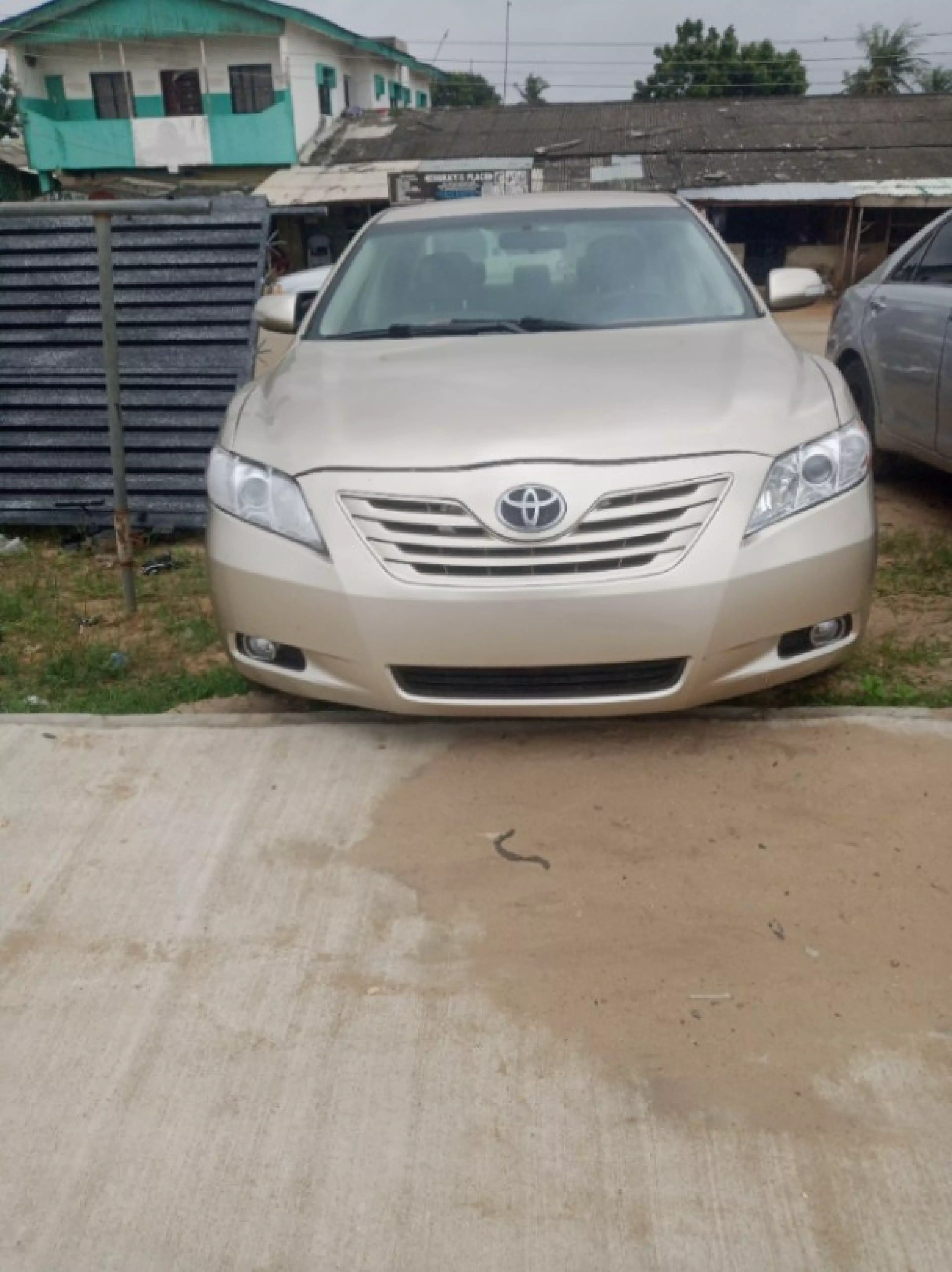 Toyota Camry - 2007
