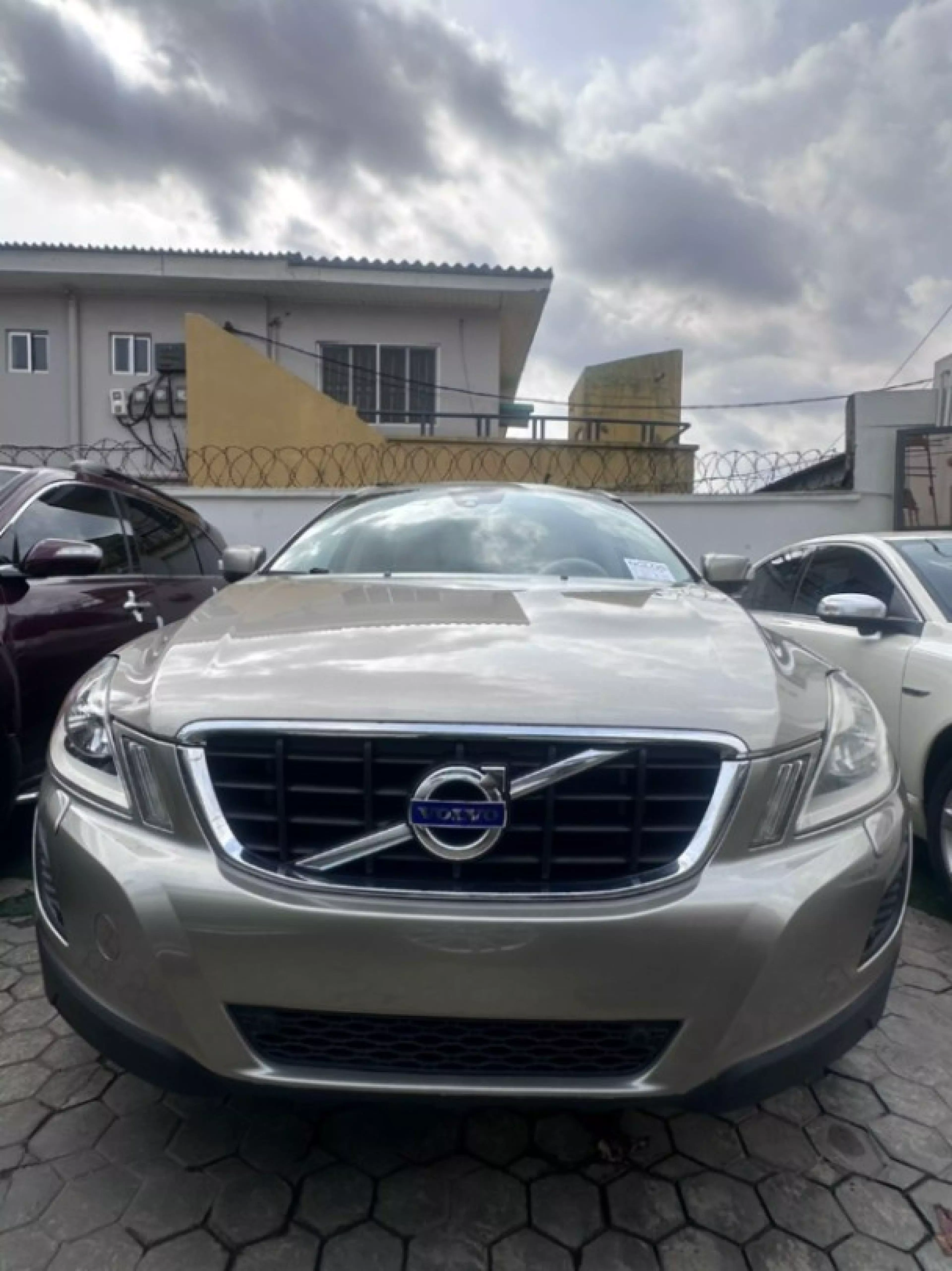 Volvo XC60 - 2012