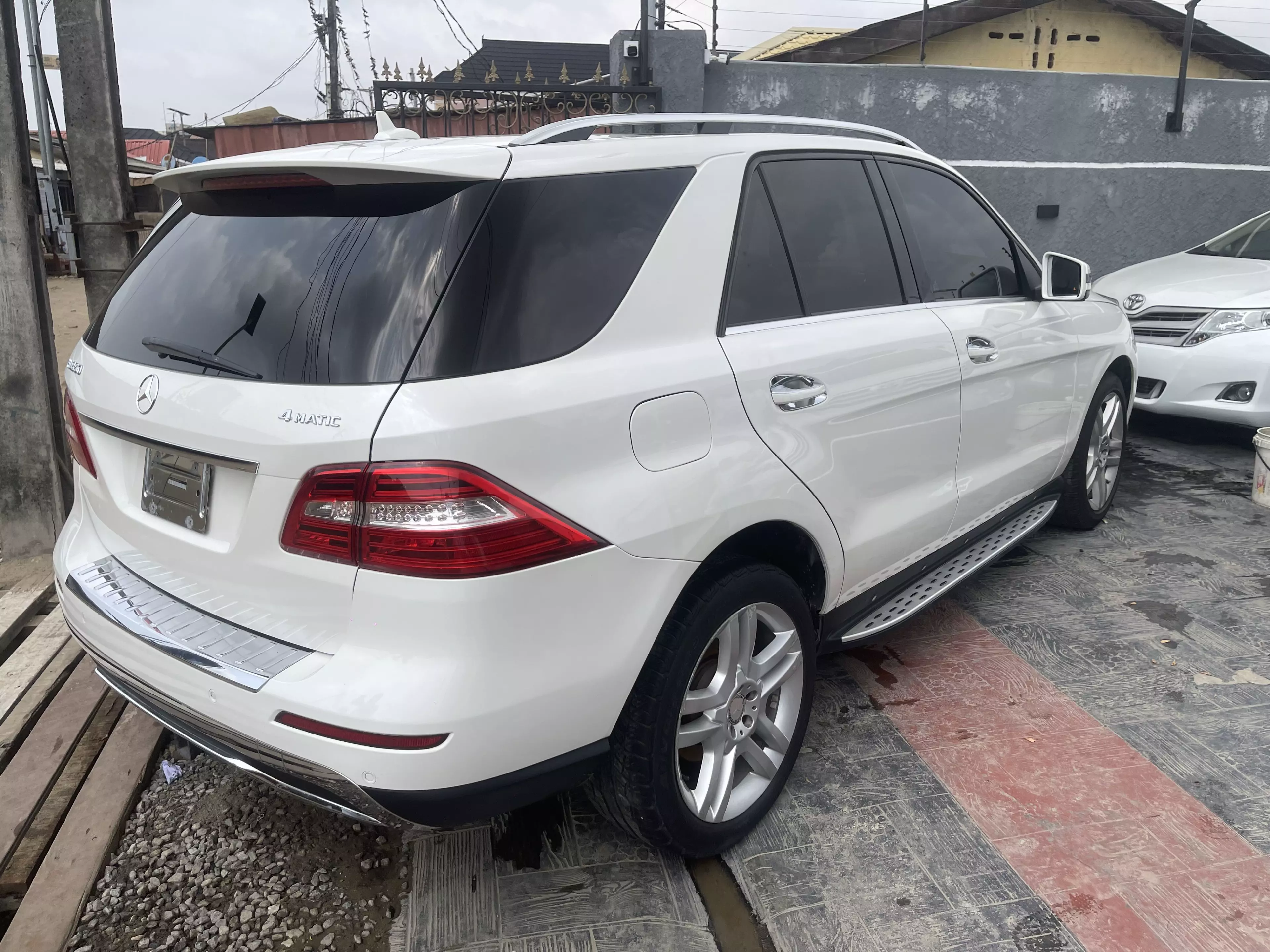 Mercedes-Benz ML 350   - 2013