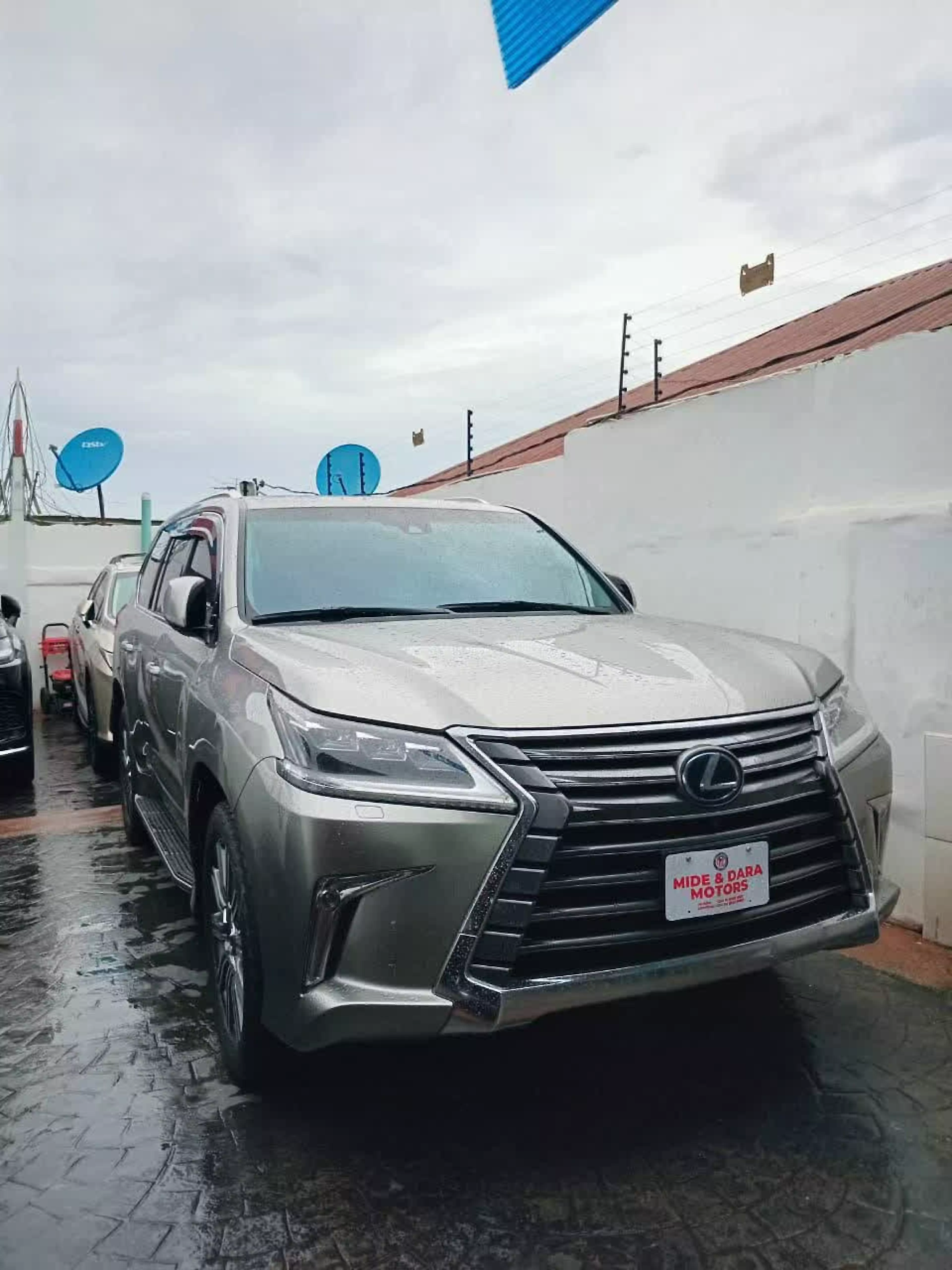 Lexus LX 570 - 2017