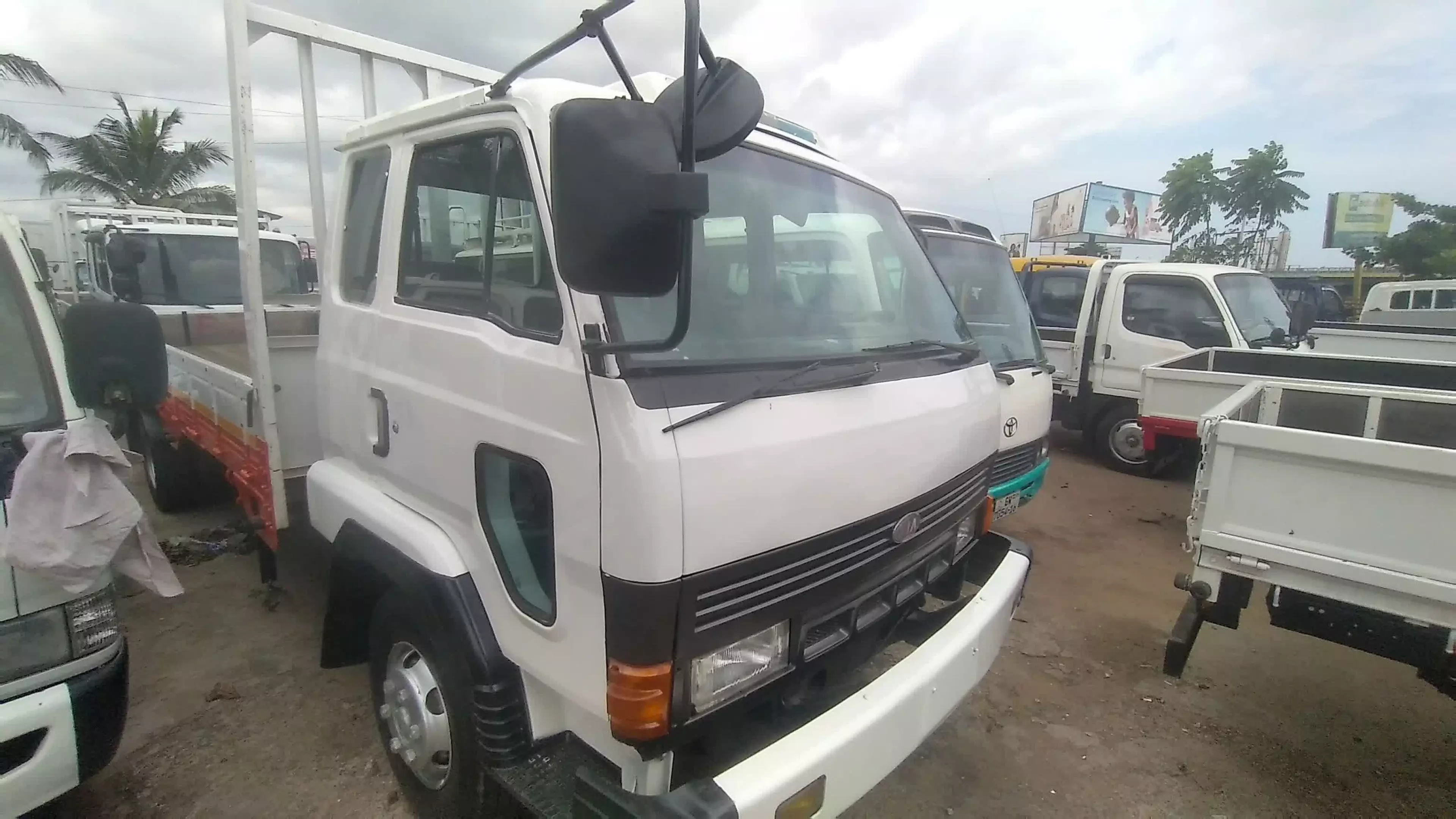 KIA Rhino - 2002