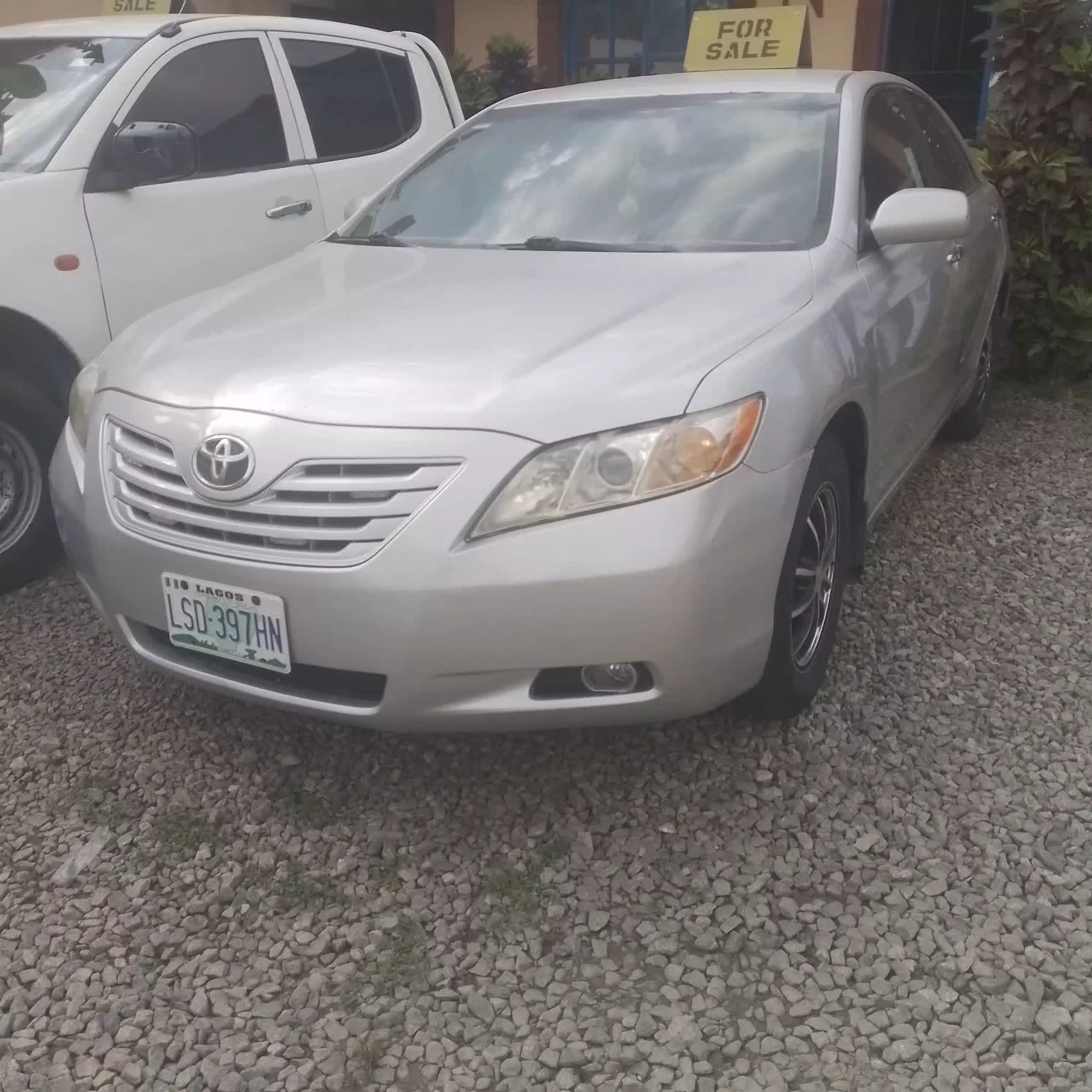 Toyota Camry - 2009