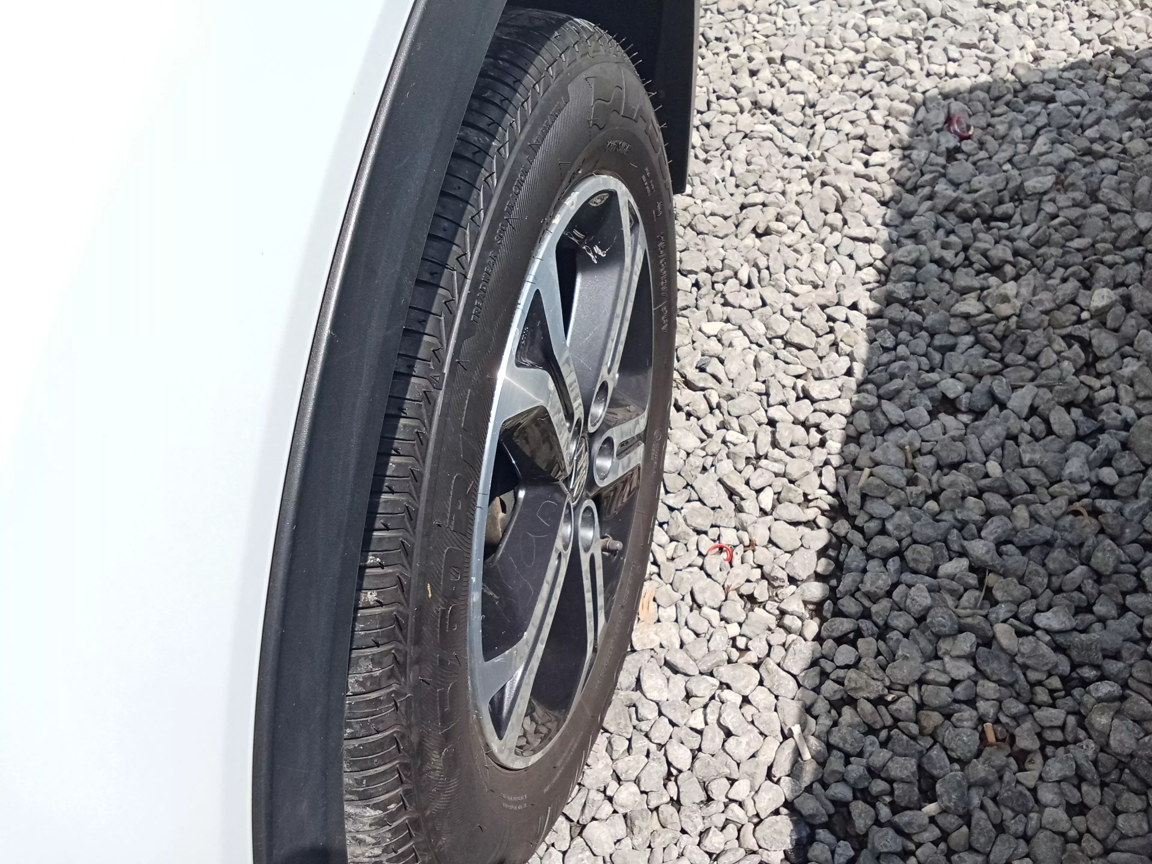 SUZUKI Escudo    - 2016