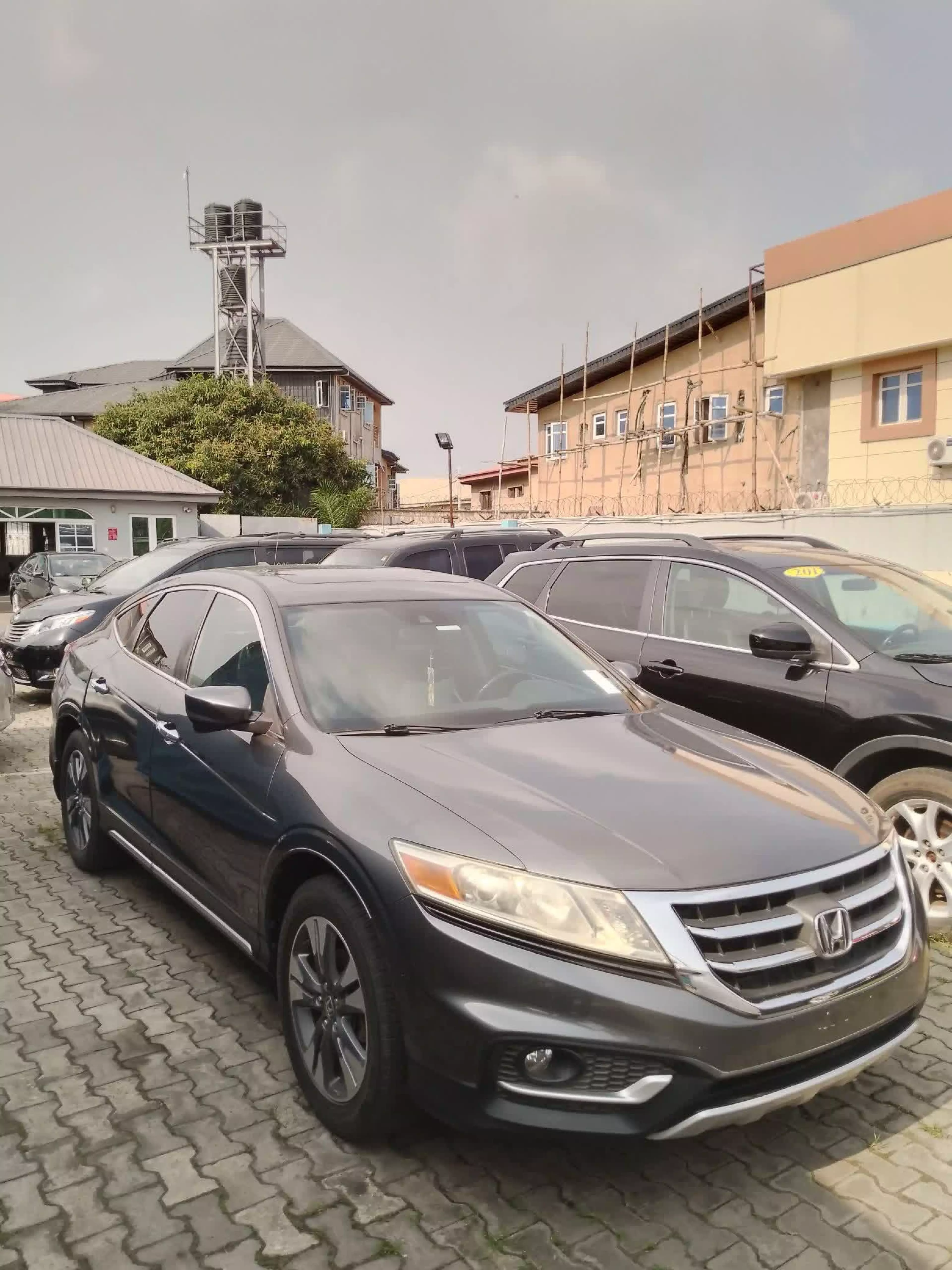 Honda Crosstour - 2013