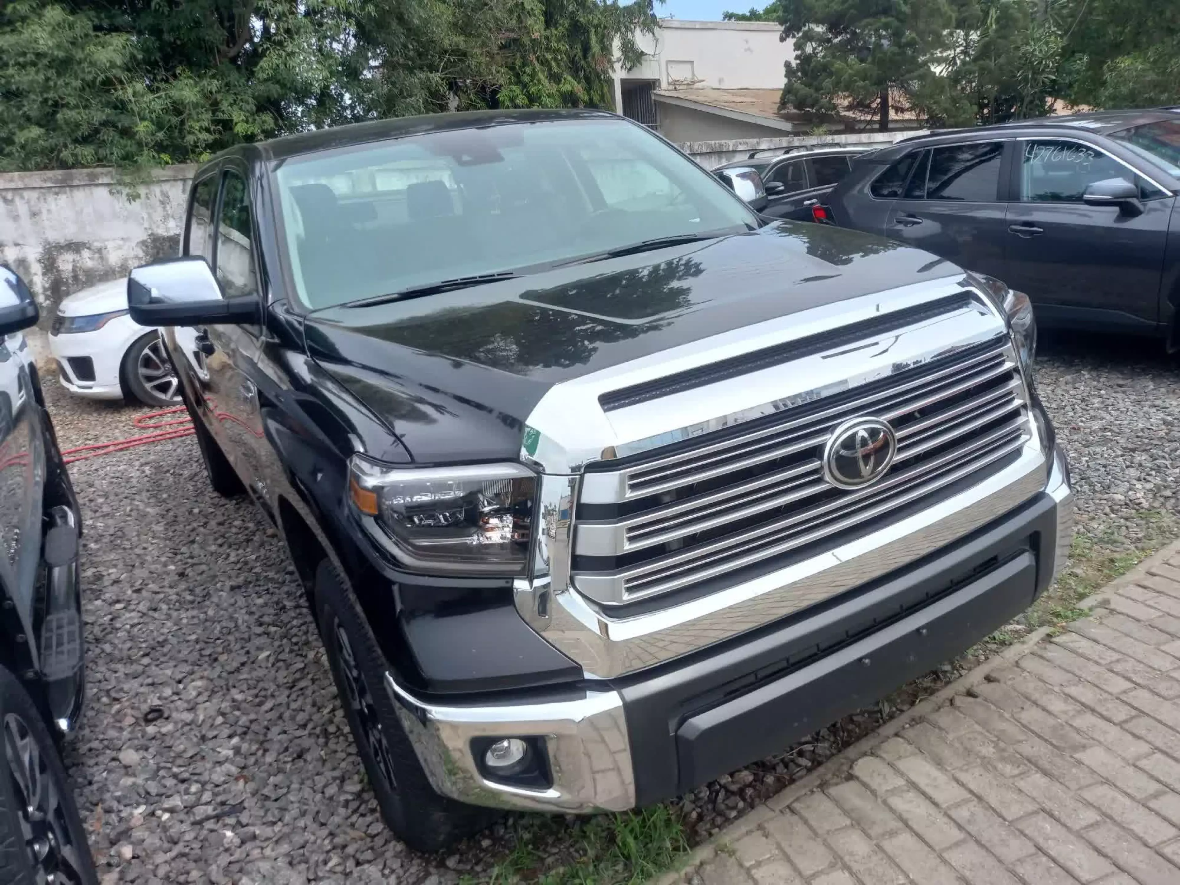 Toyota Fortuner - 2018