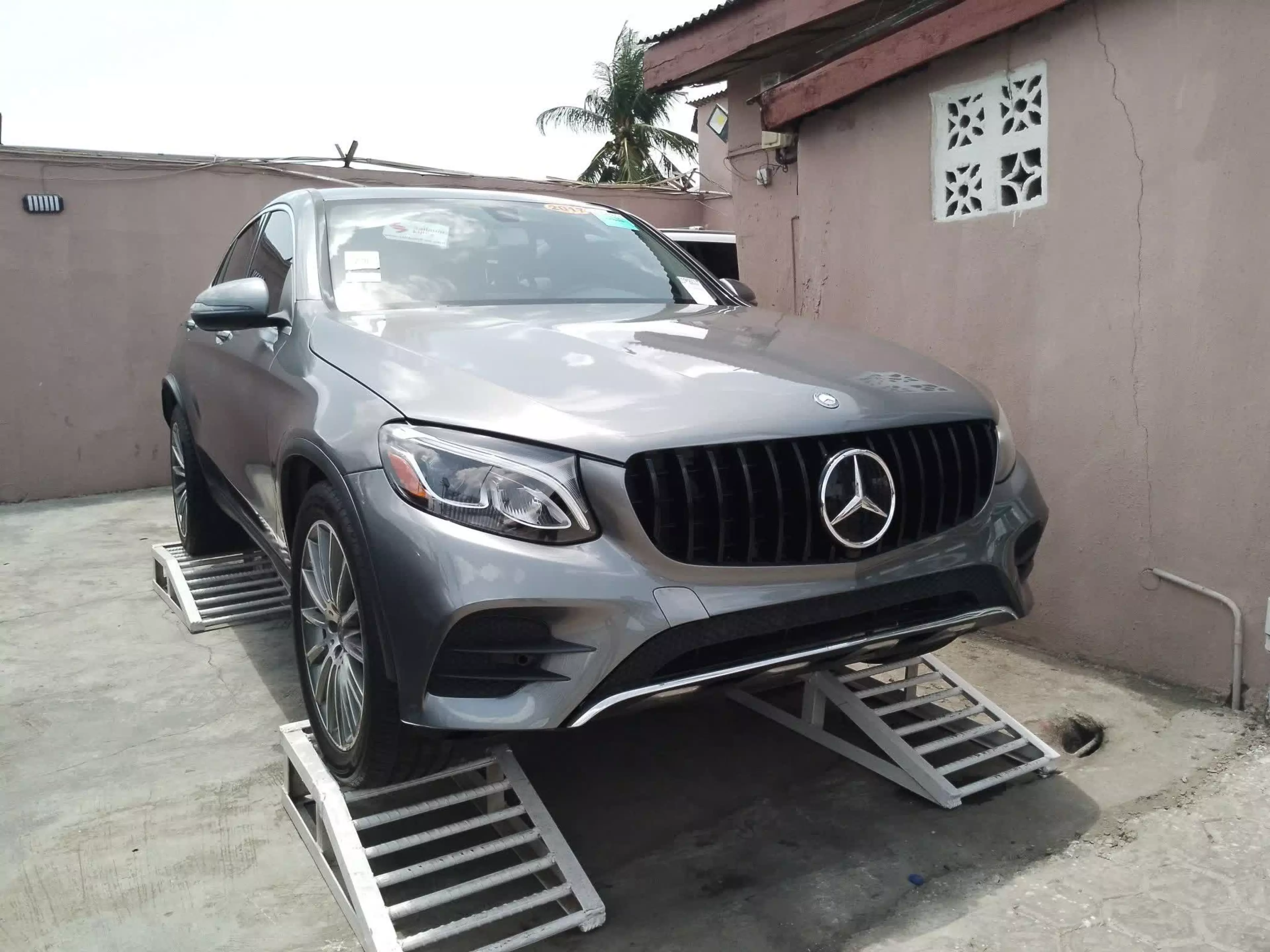 Mercedes-Benz GLC 300 - 2017