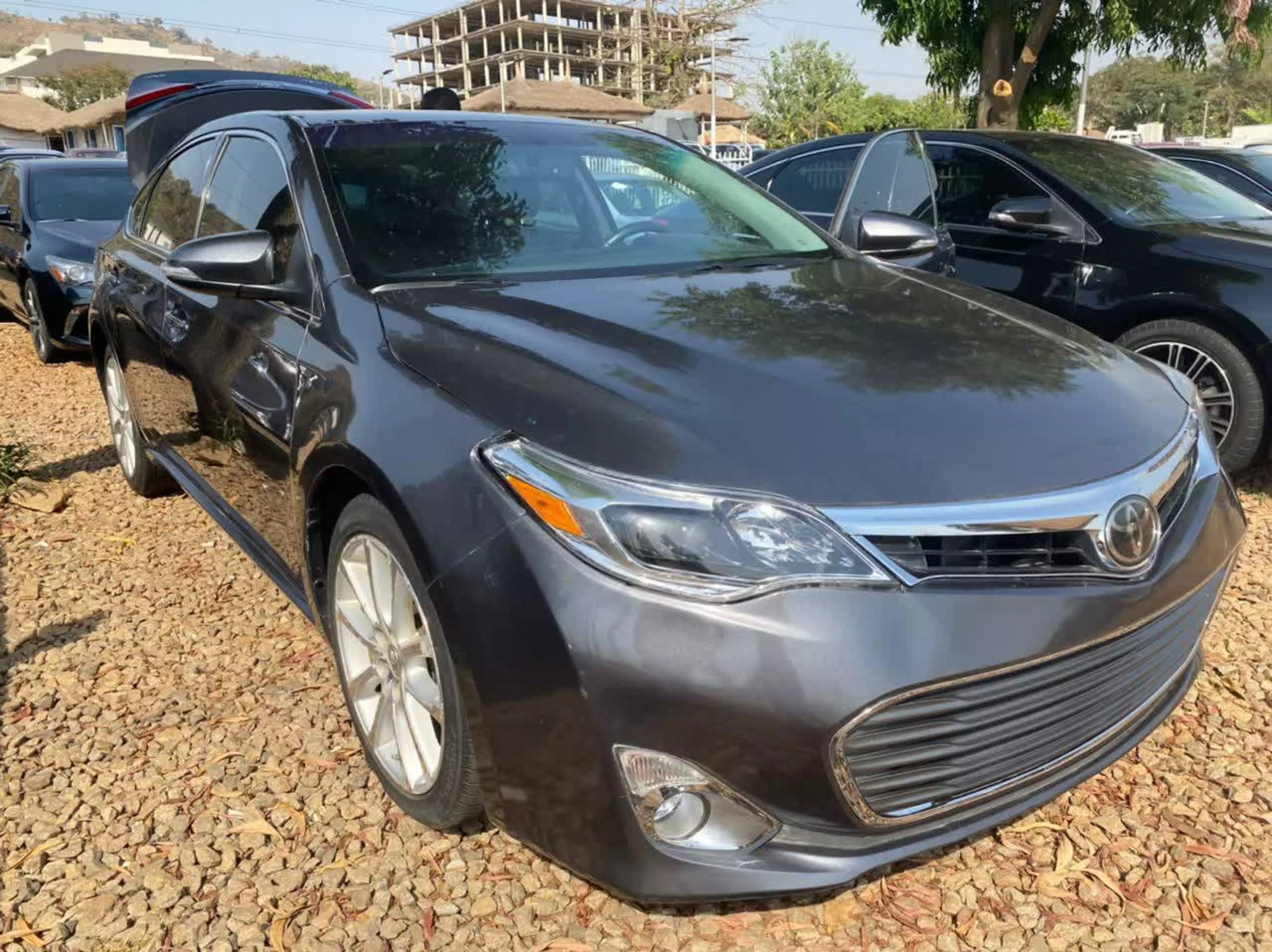 Toyota Avalon - 2014