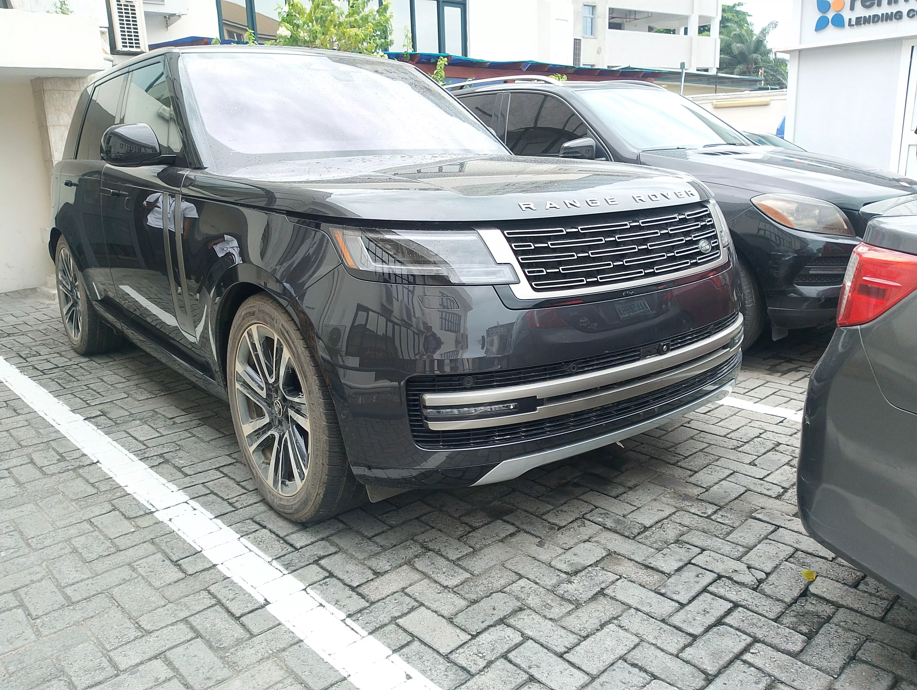 Land Rover Range Rover Autobiography - 2023