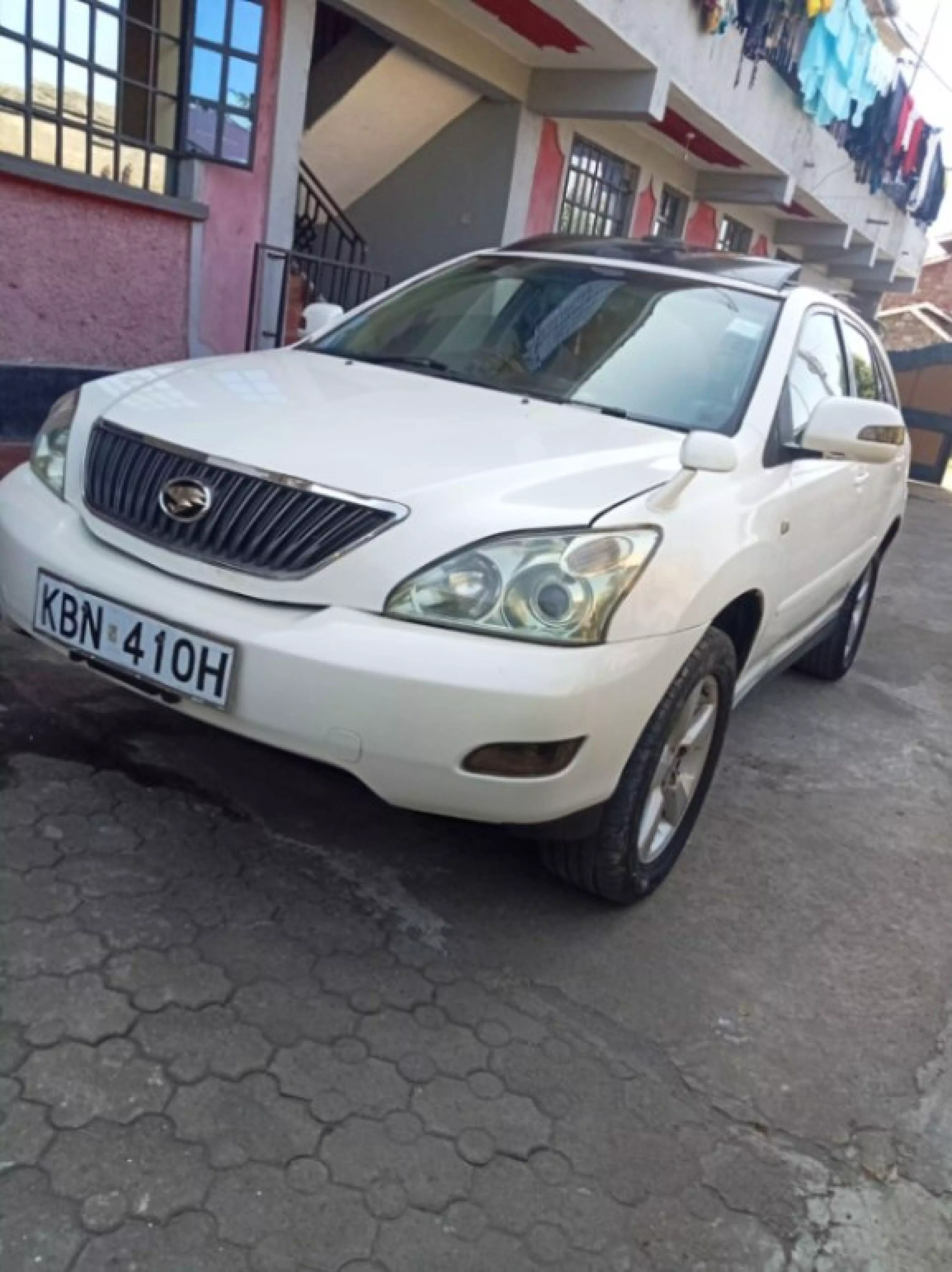 Toyota Harrier - 2004