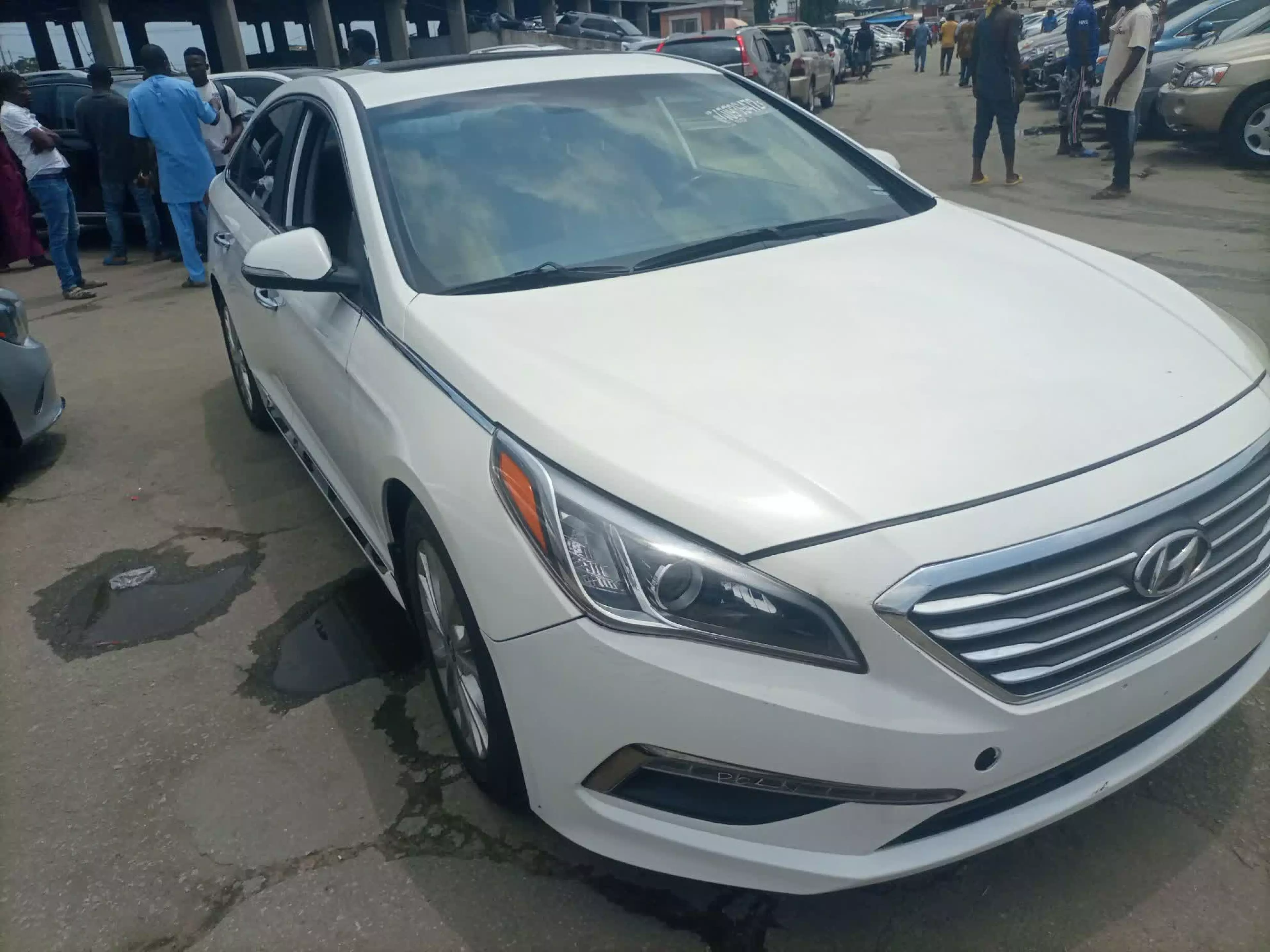 Hyundai Sonata - 2015