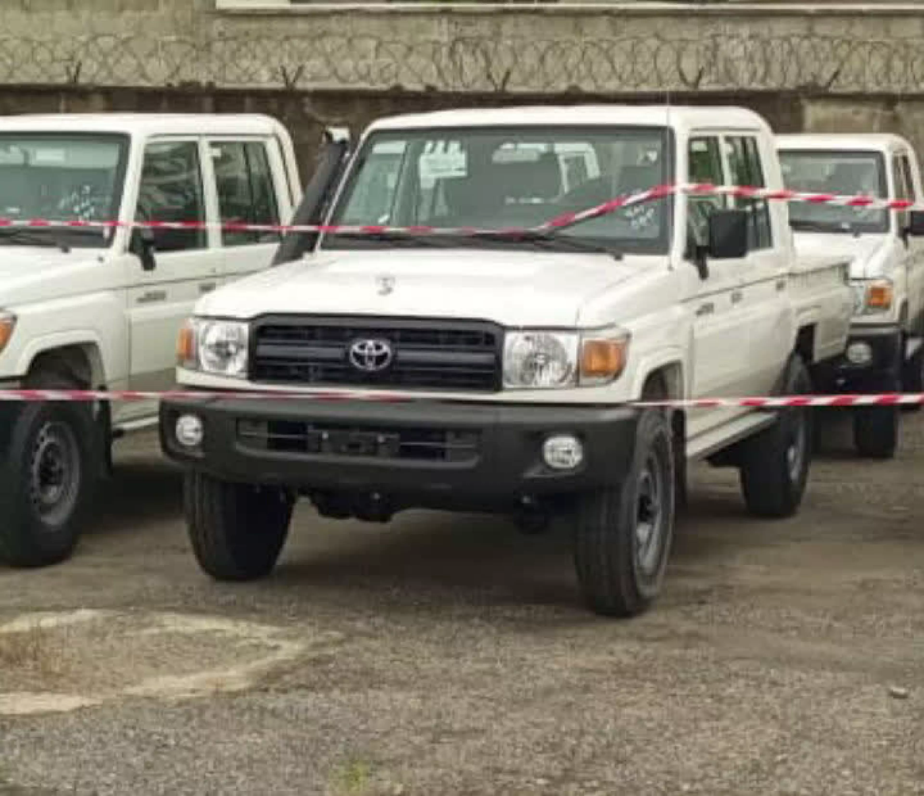 Toyota LC70 - 2022