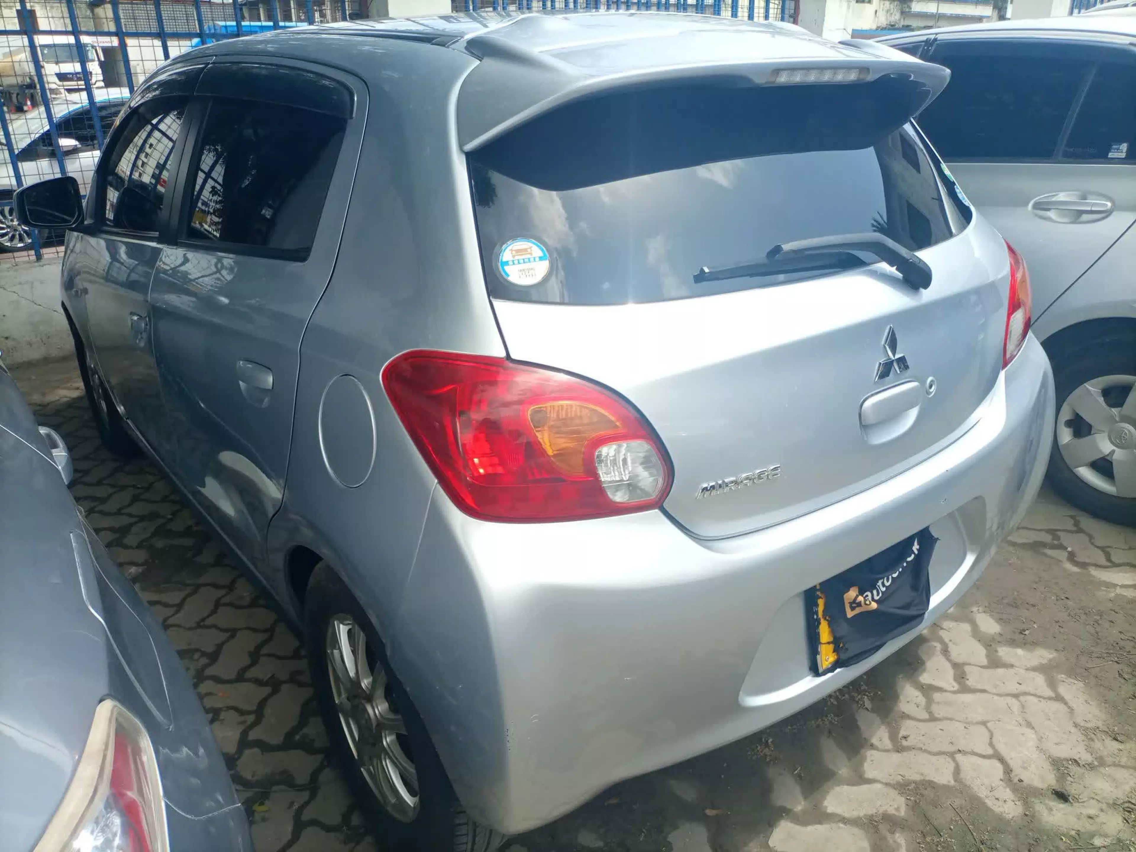 Mitsubishi Mirage - 2014
