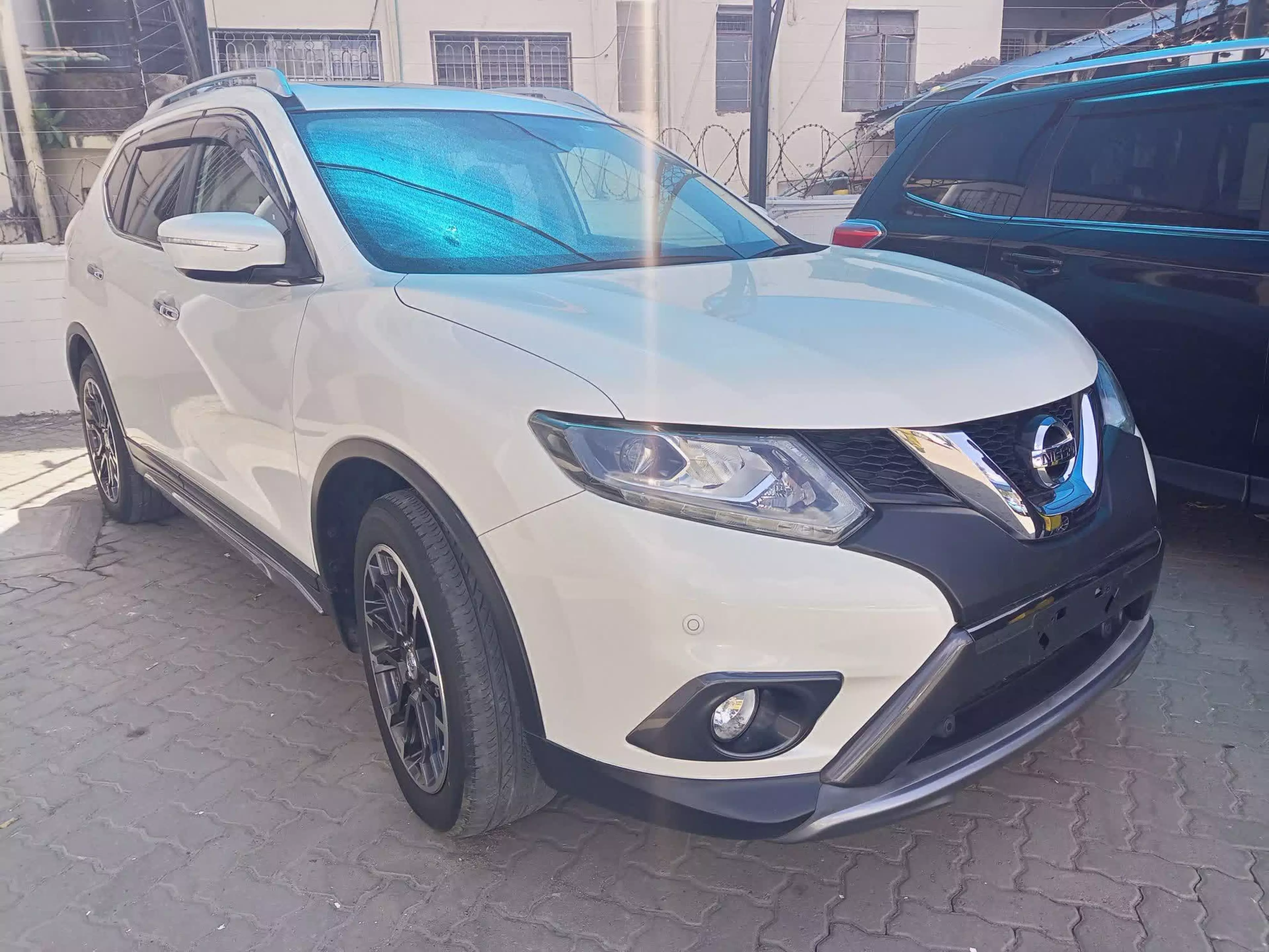 Nissan X- trail - 2016