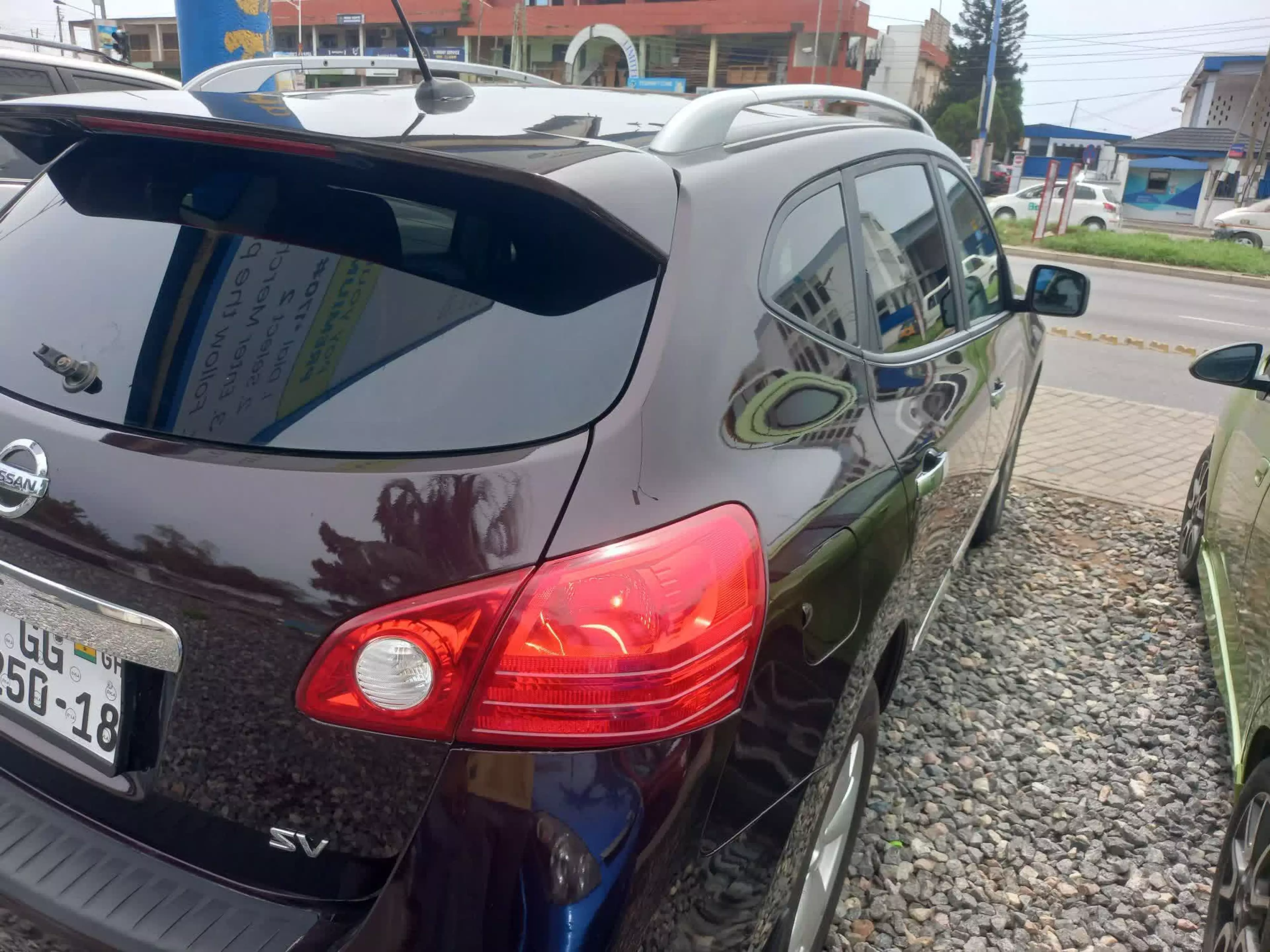 Nissan Rogue   - 2012