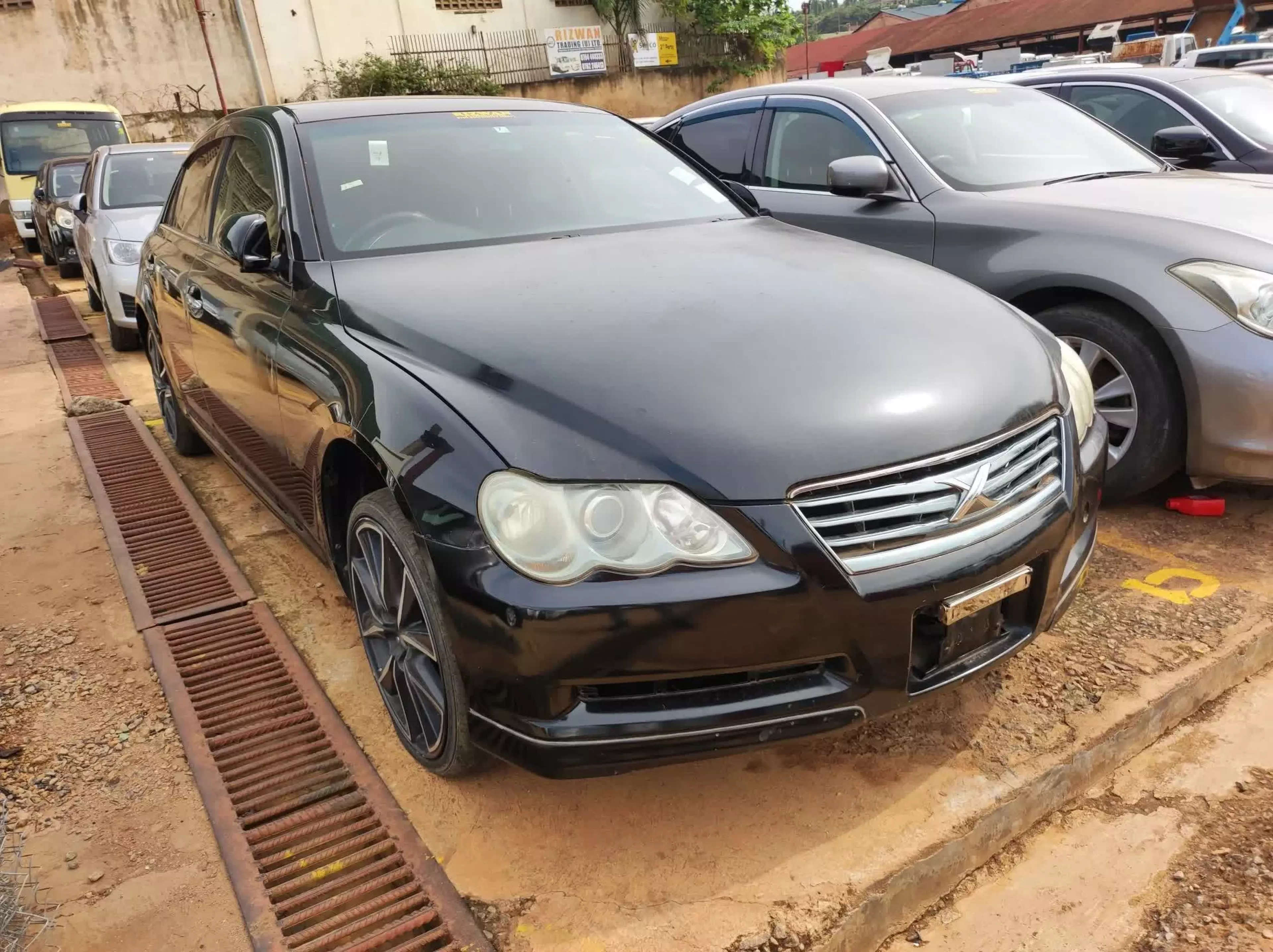 Toyota Mark X - 2009