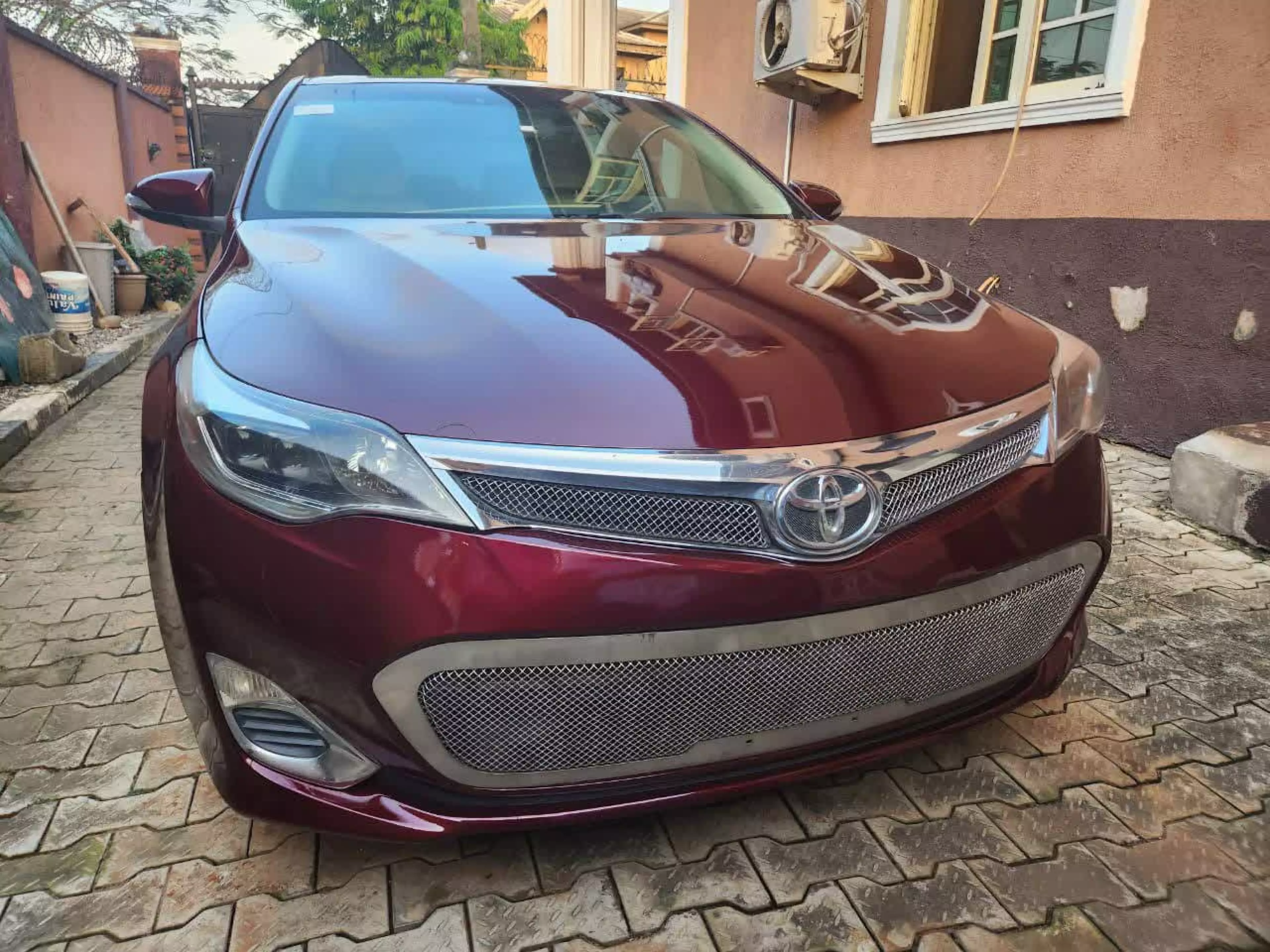 Toyota Avalon - 2013