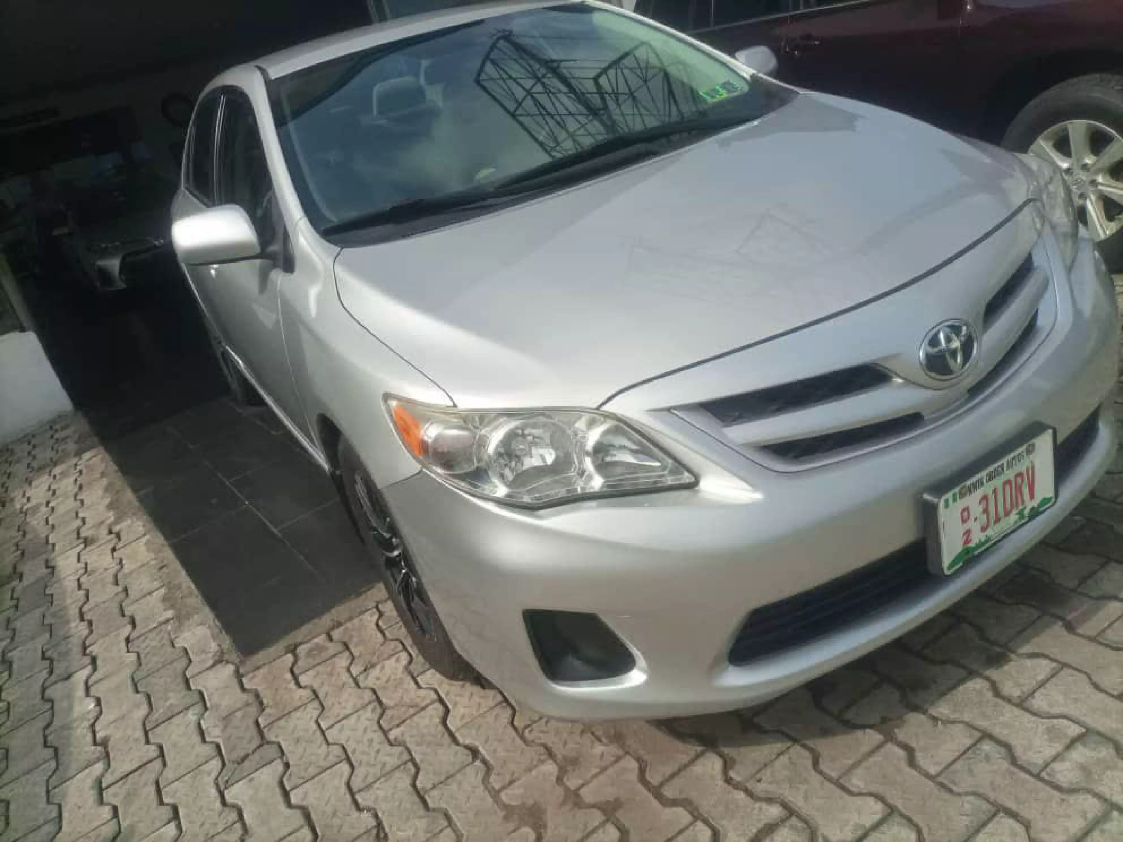 Toyota Corolla - 2012