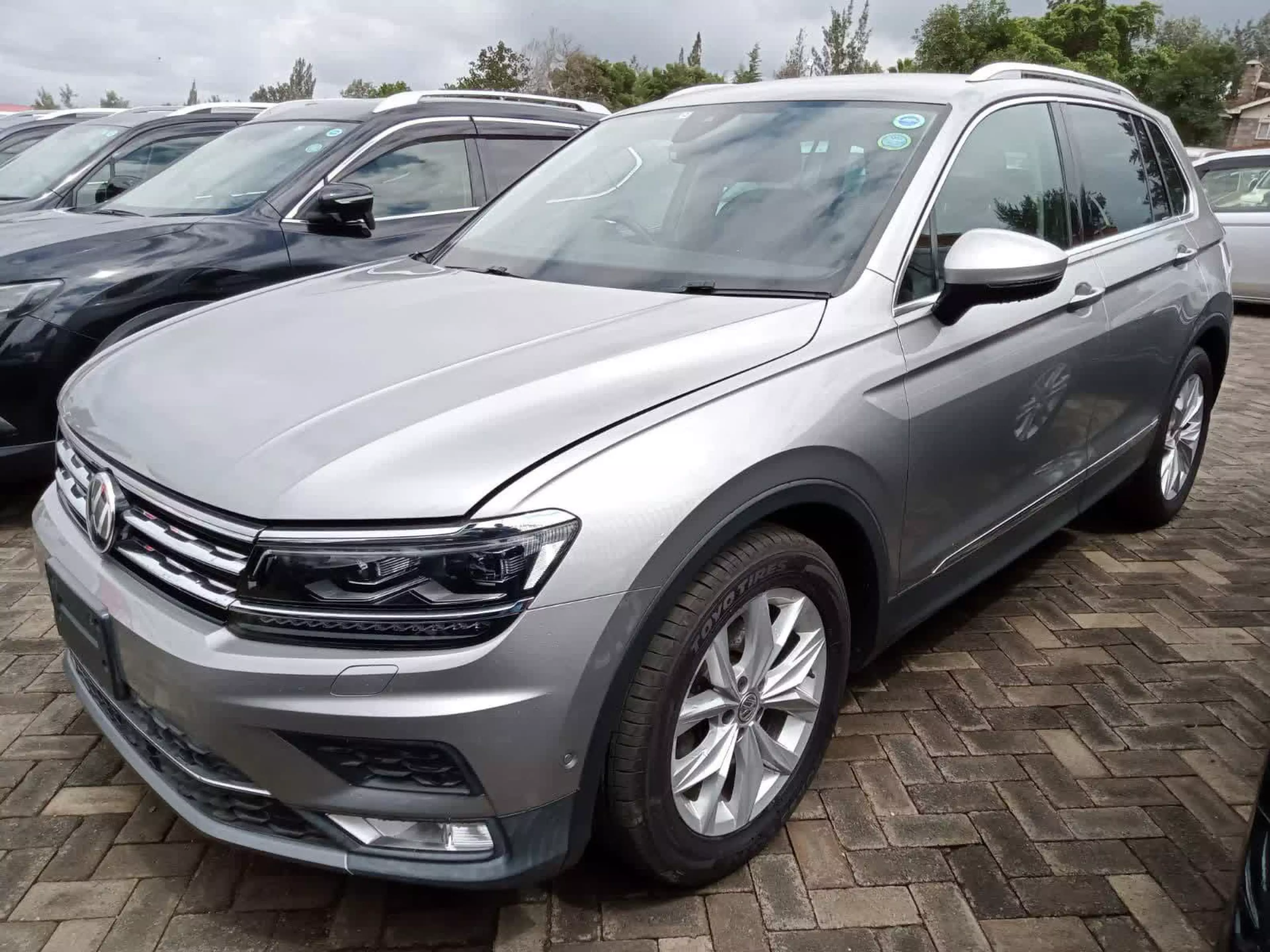 Volkswagen Tiguan - 2017