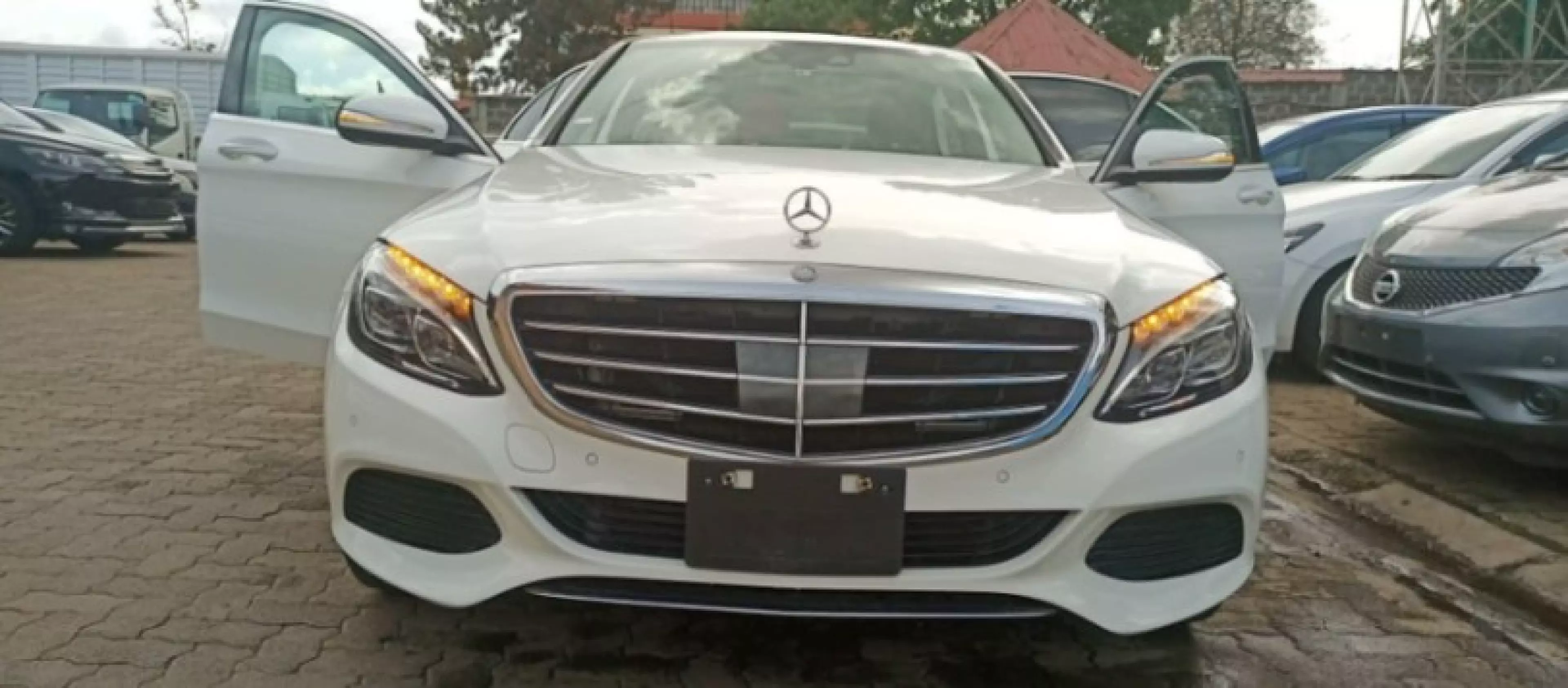 Mercedes-Benz C200 - 2017