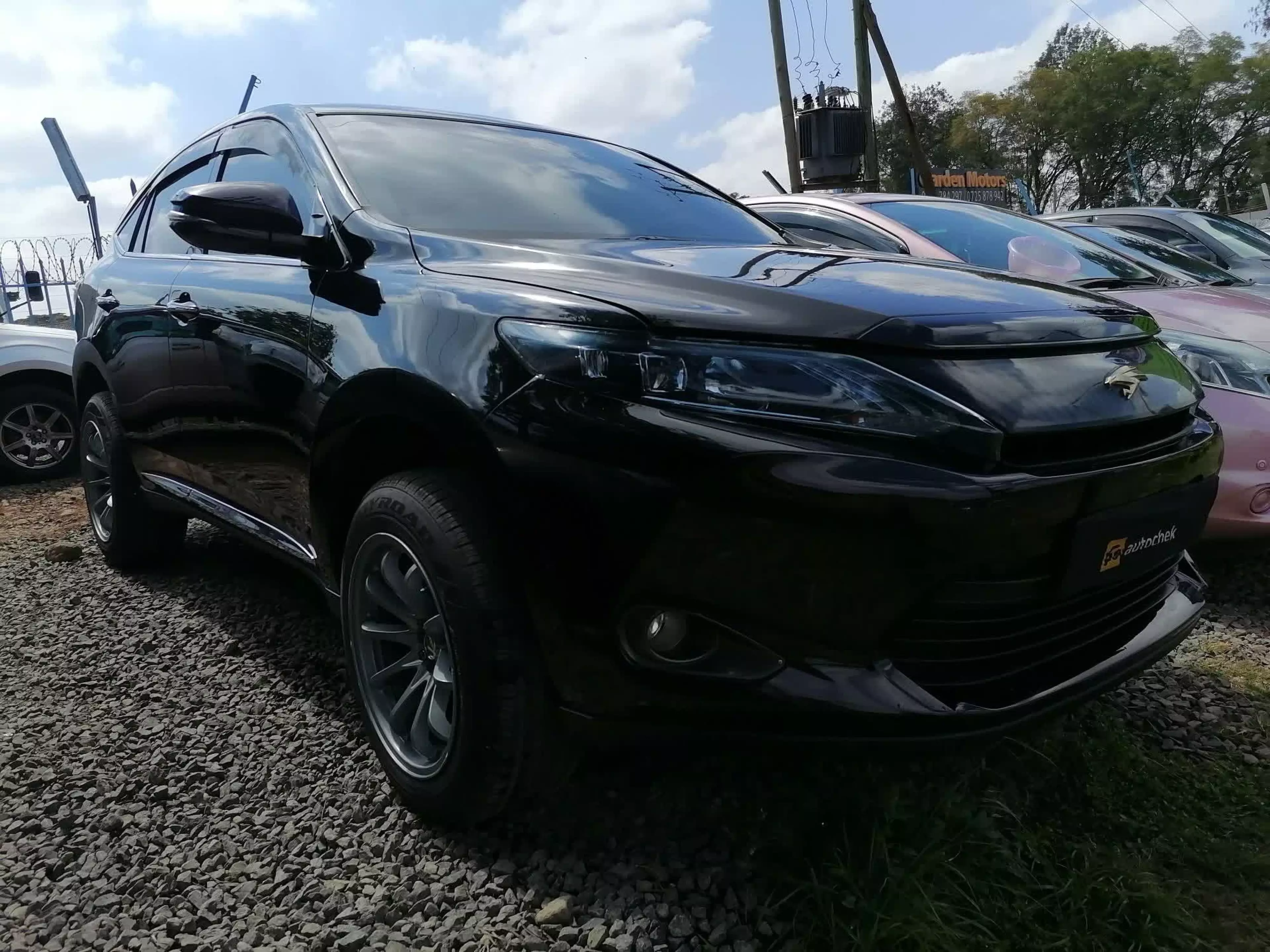 Toyota Harrier - 2013