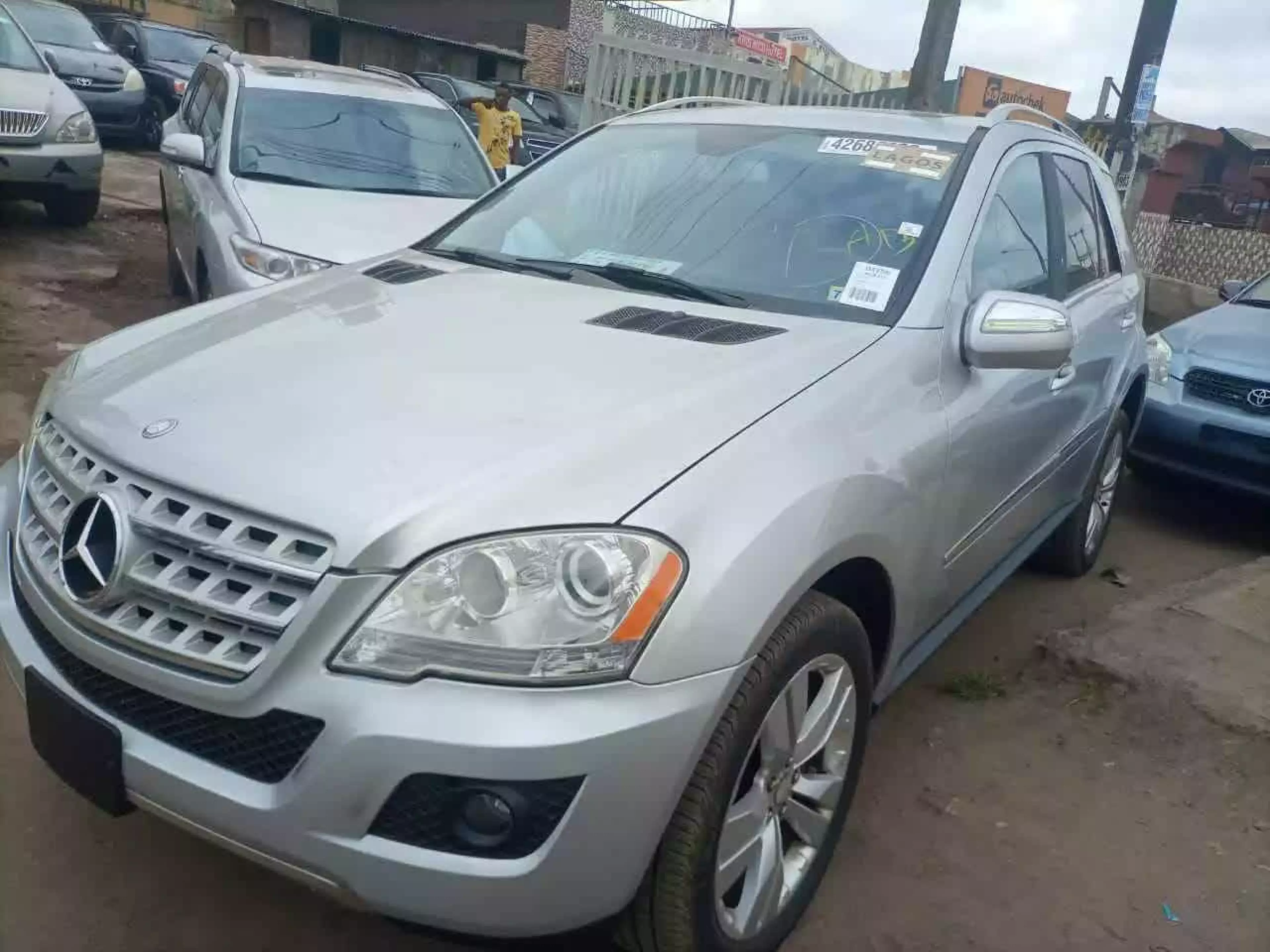 Mercedes-Benz ML 350 - 2010