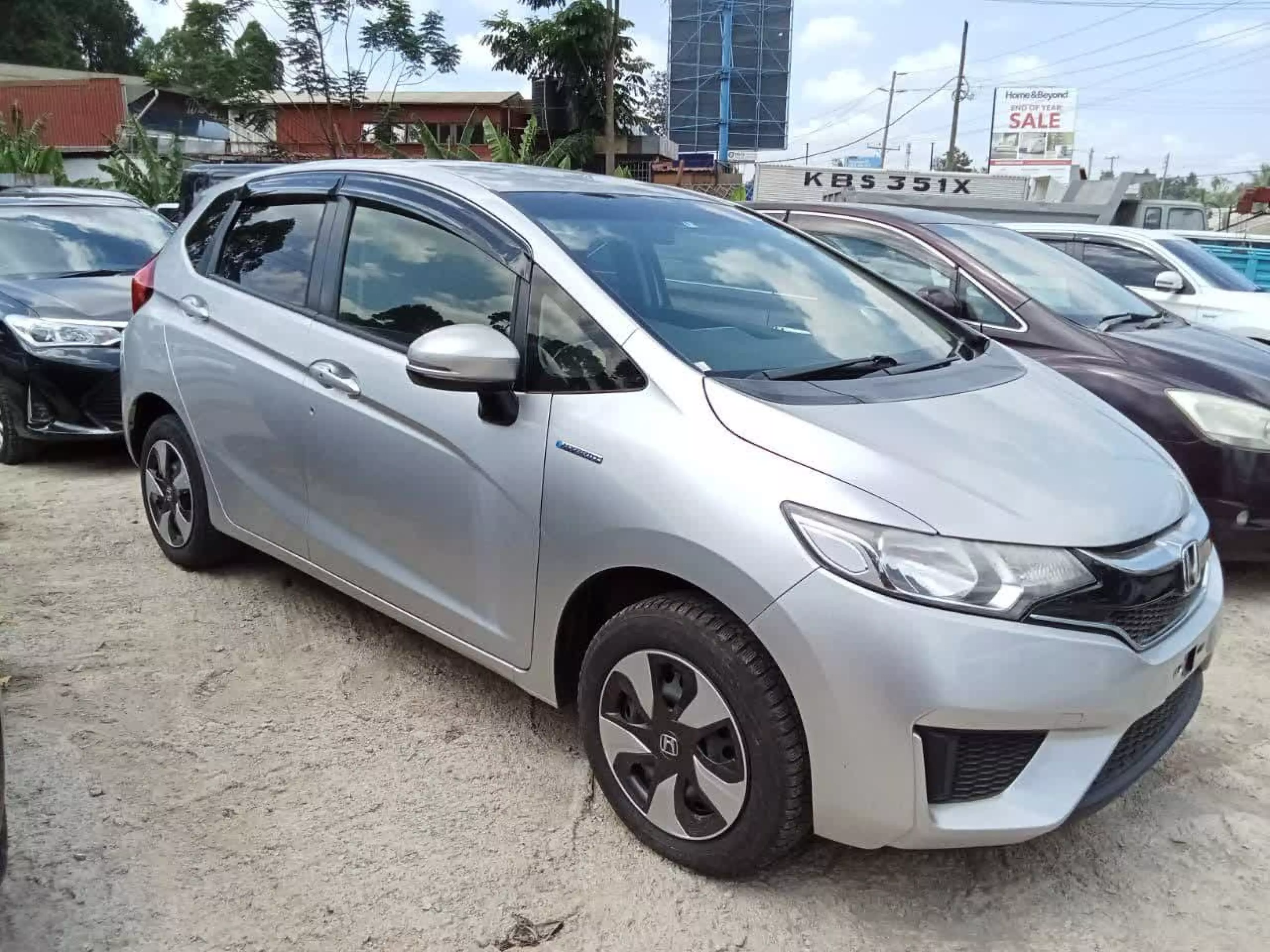 Honda Fit Hybrid  - 2016
