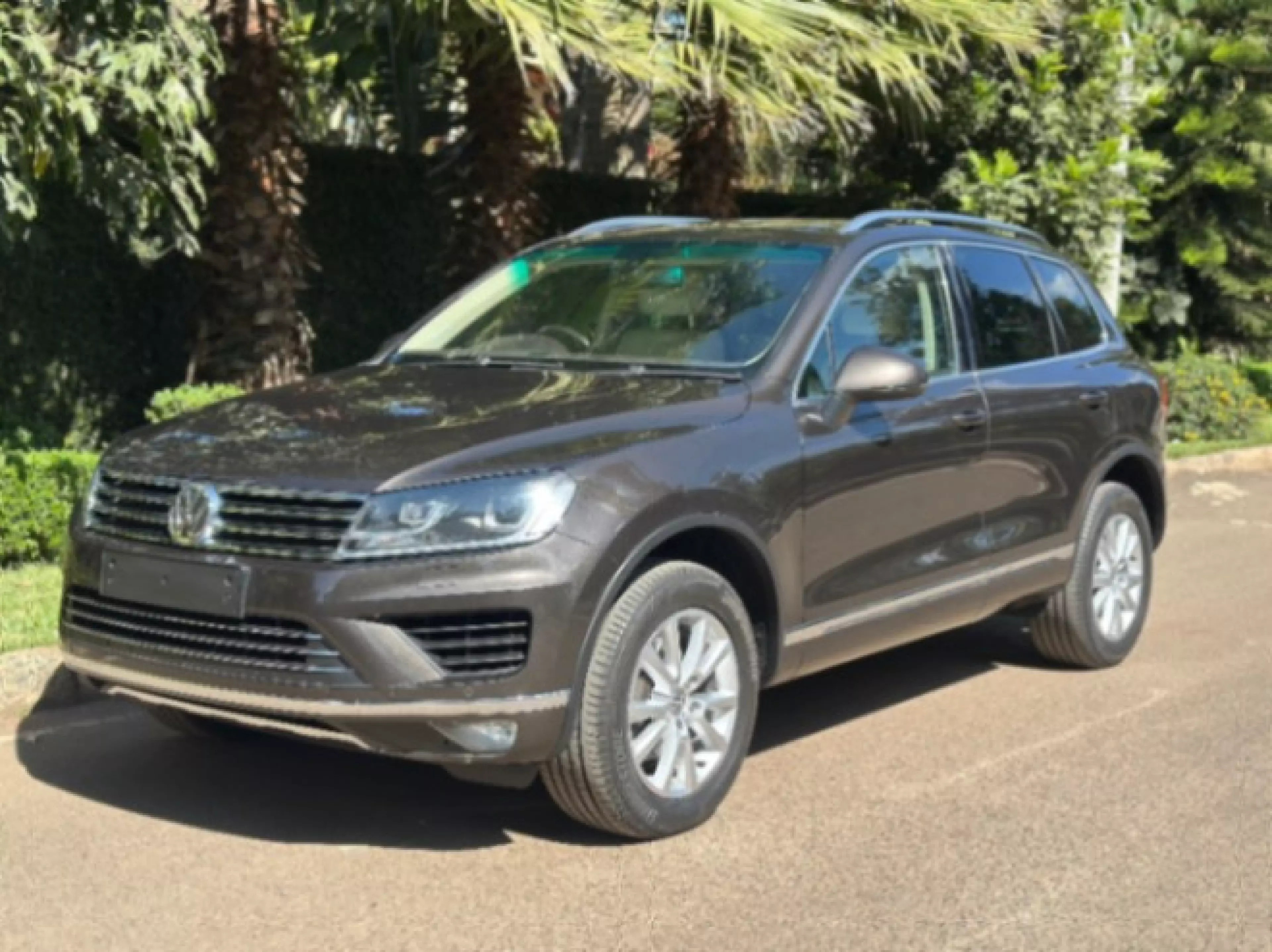 Volkswagen Touareg - 2015