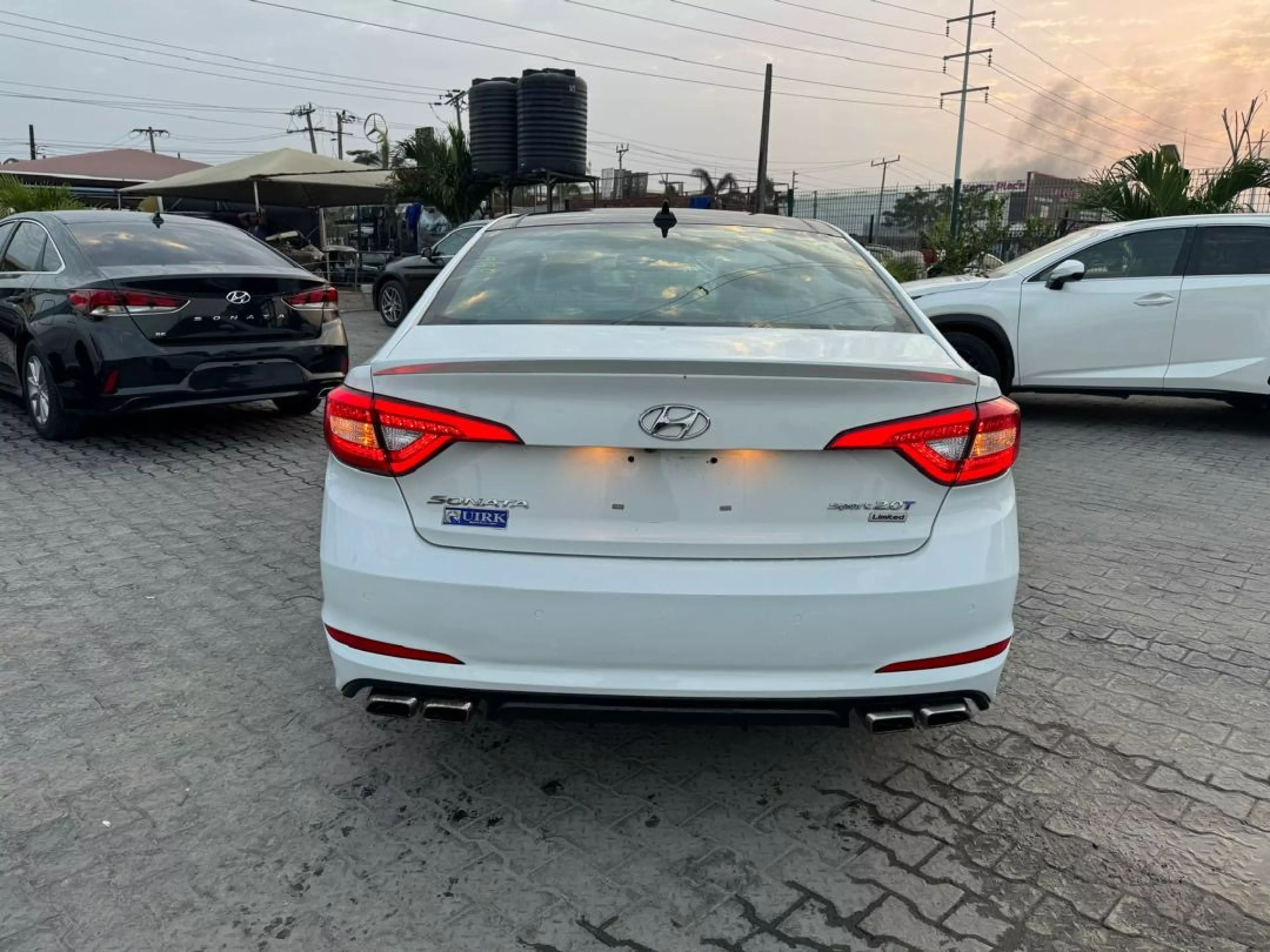 Hyundai Sonata   - 2015