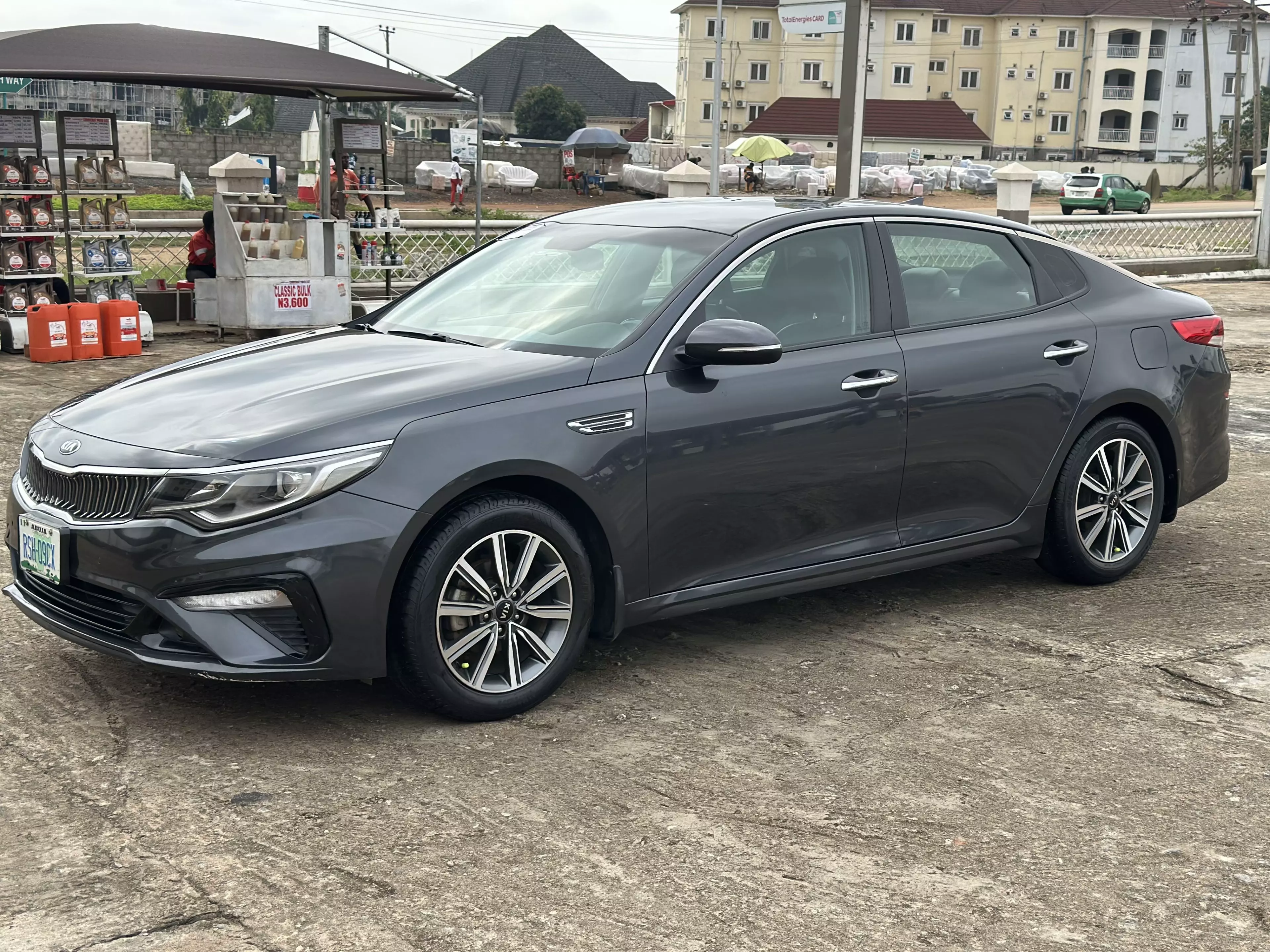 KIA Optima   - 2020