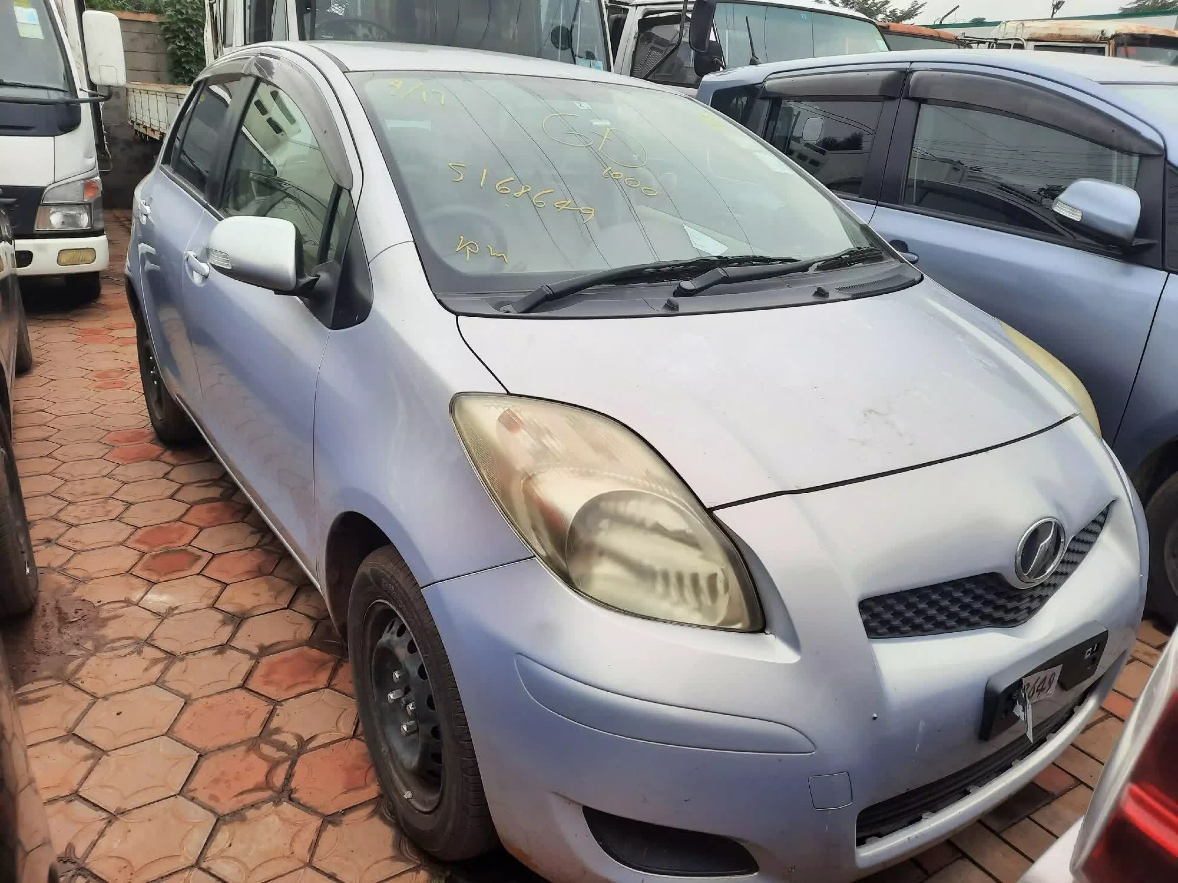 Toyota Vitz - 2009